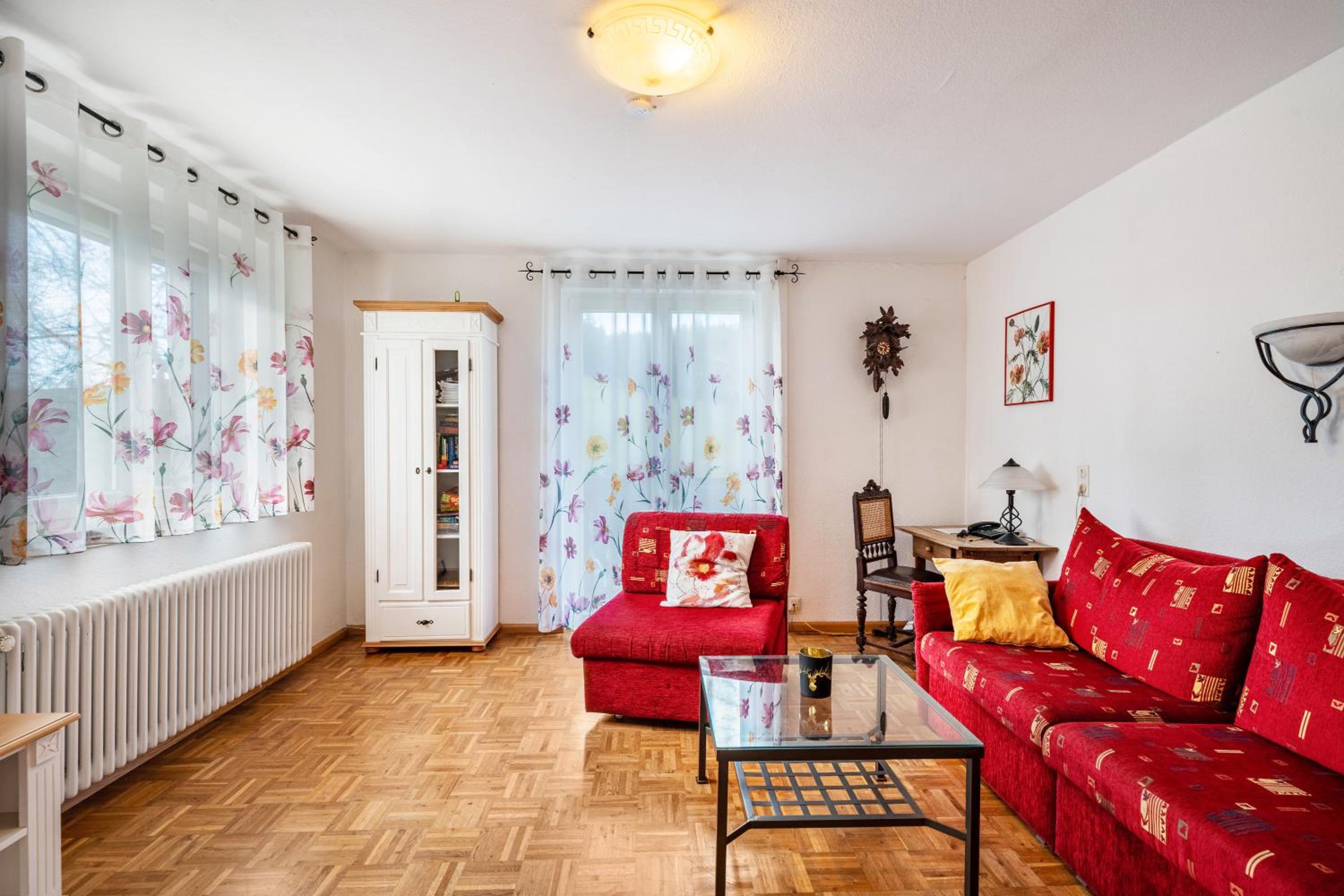 Two-Bedroom Deluxe Apartment with Garden View