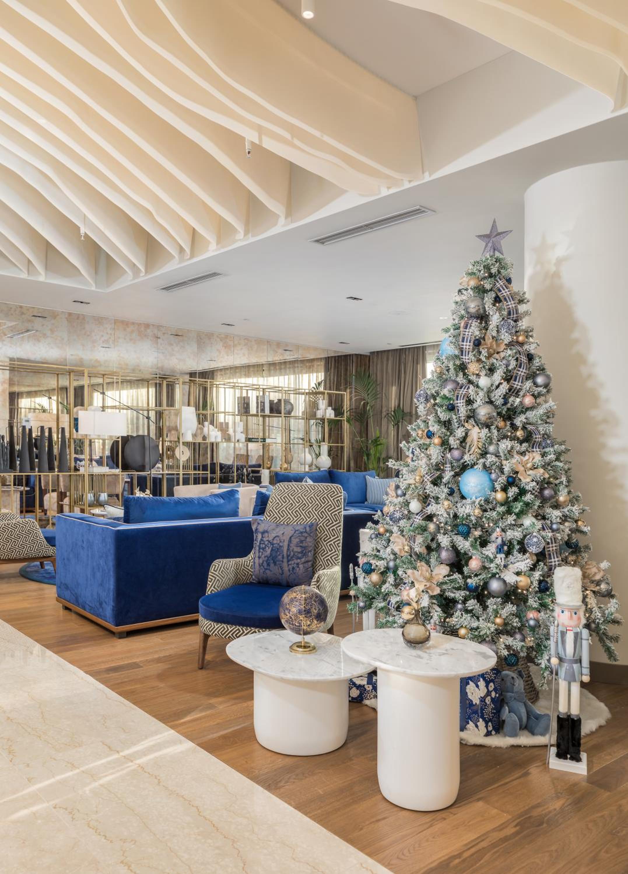 Special Offer: Exclusive New Year'S Gala Dinner Included