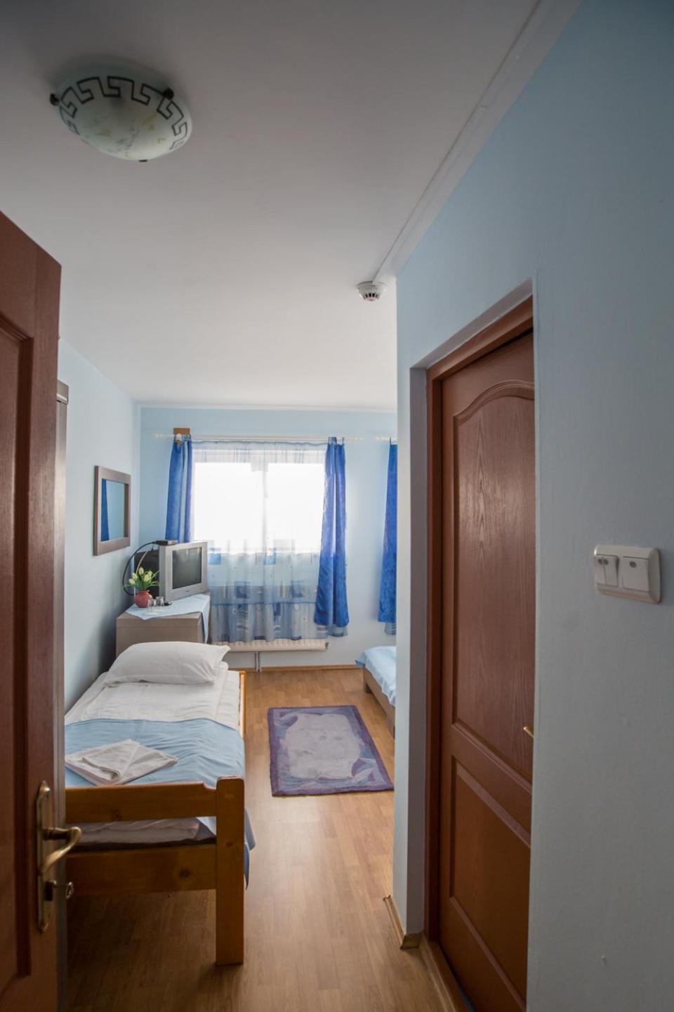 Double Room with Private Bathroom photo 1