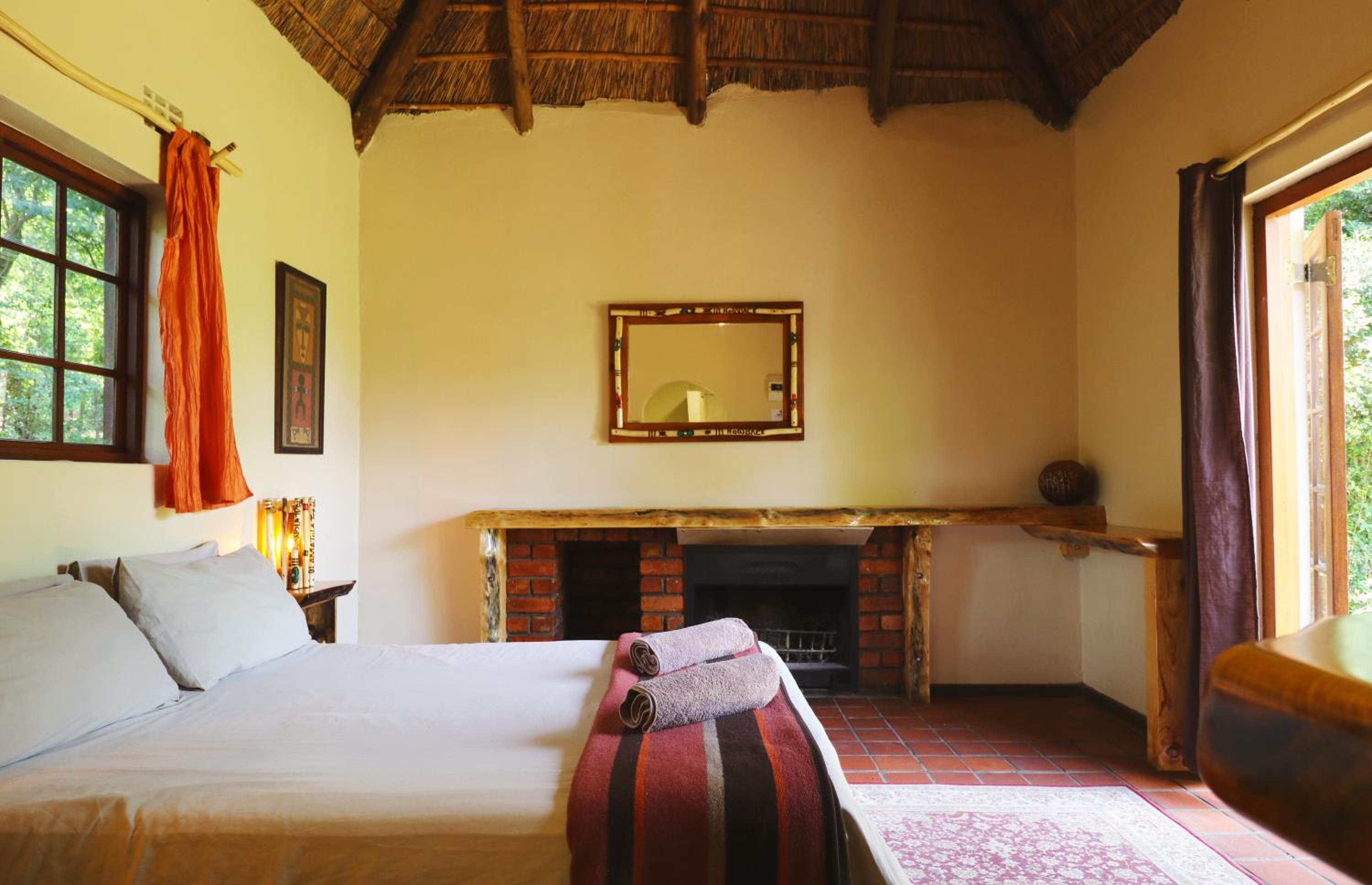 Double Room with Private Bathroom photo 1