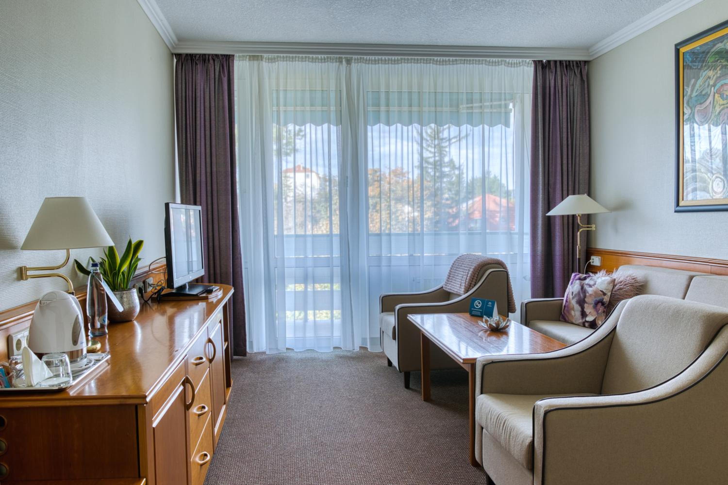 Suite with Wellness and Fitness Access