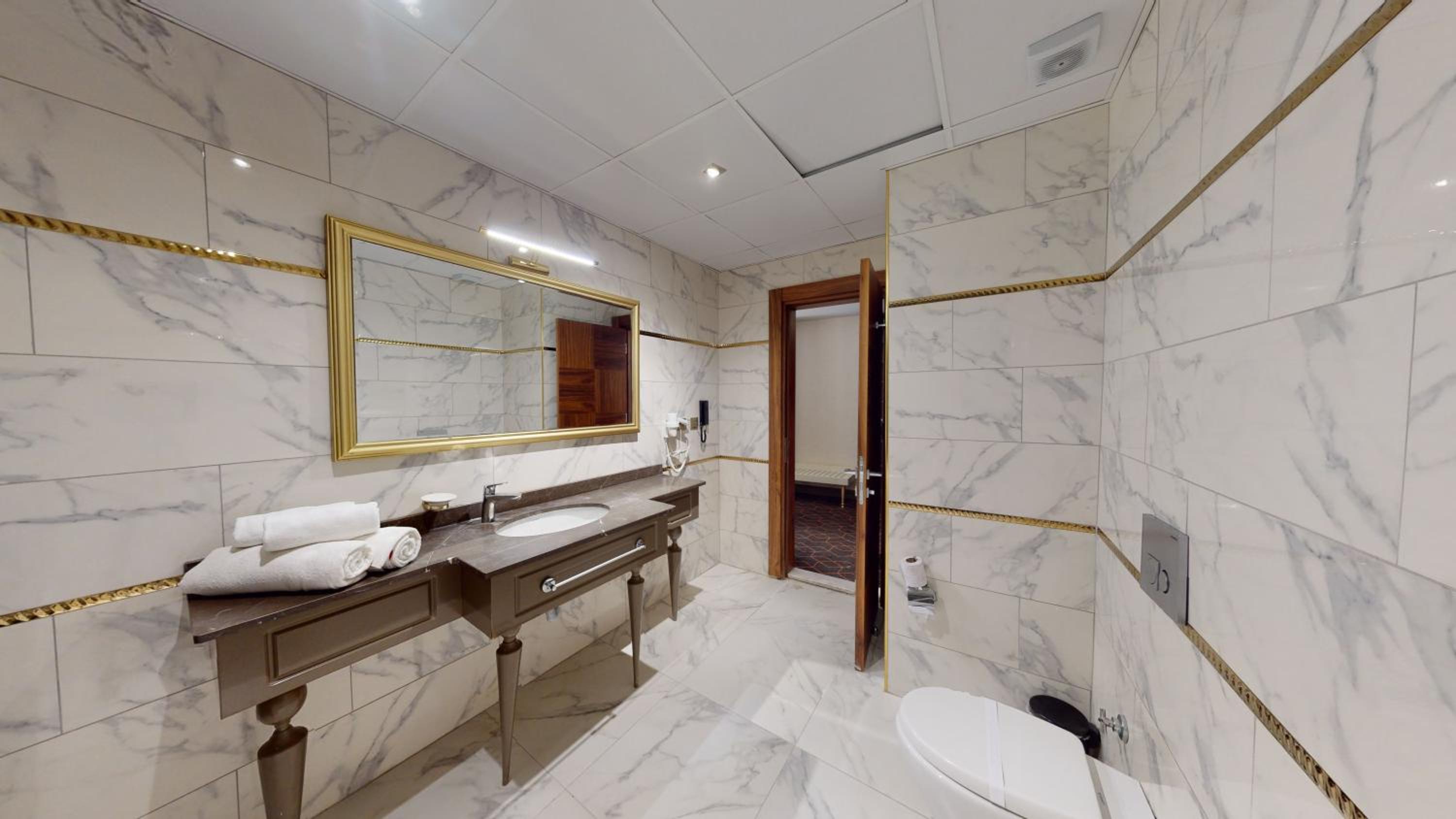 Suite photo 2