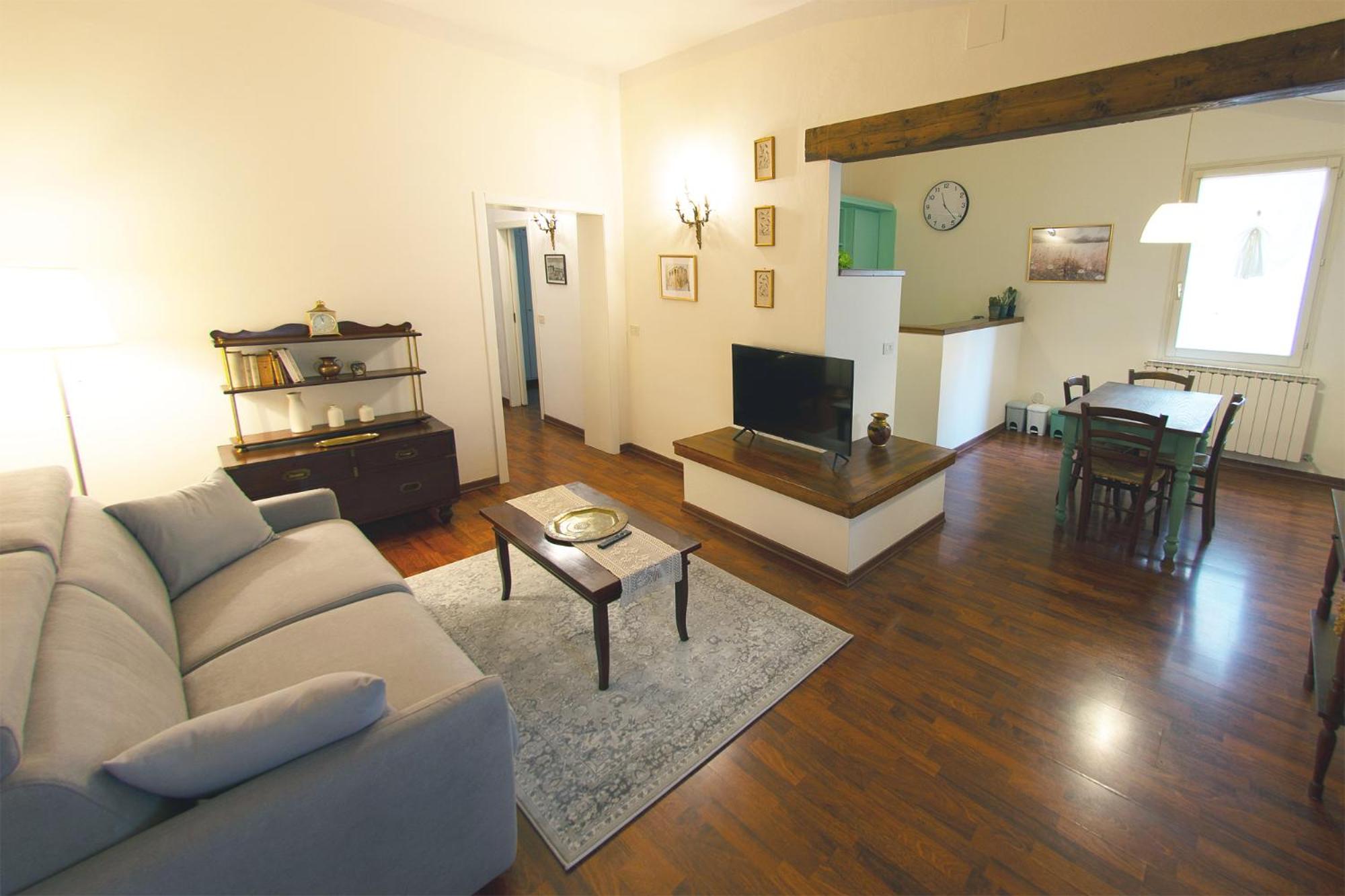 One-Bedroom House photo 1