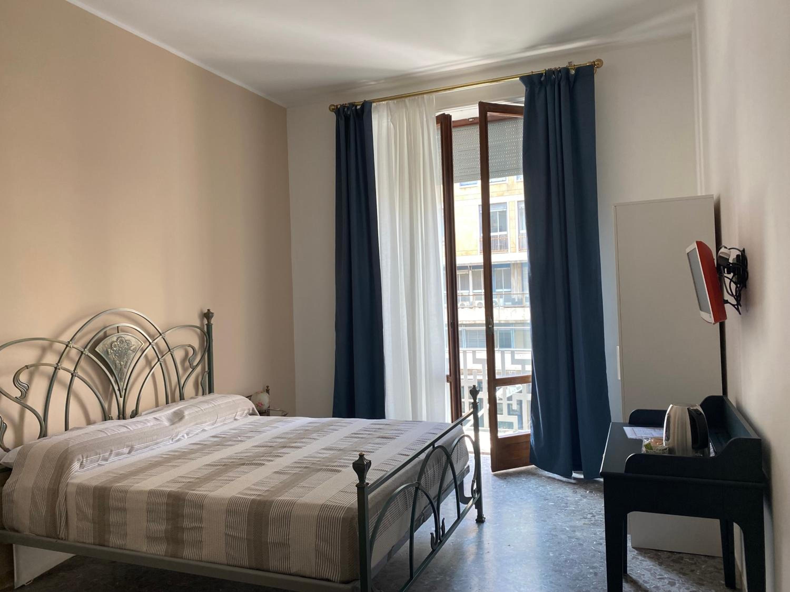 Triple Room - Photo 4