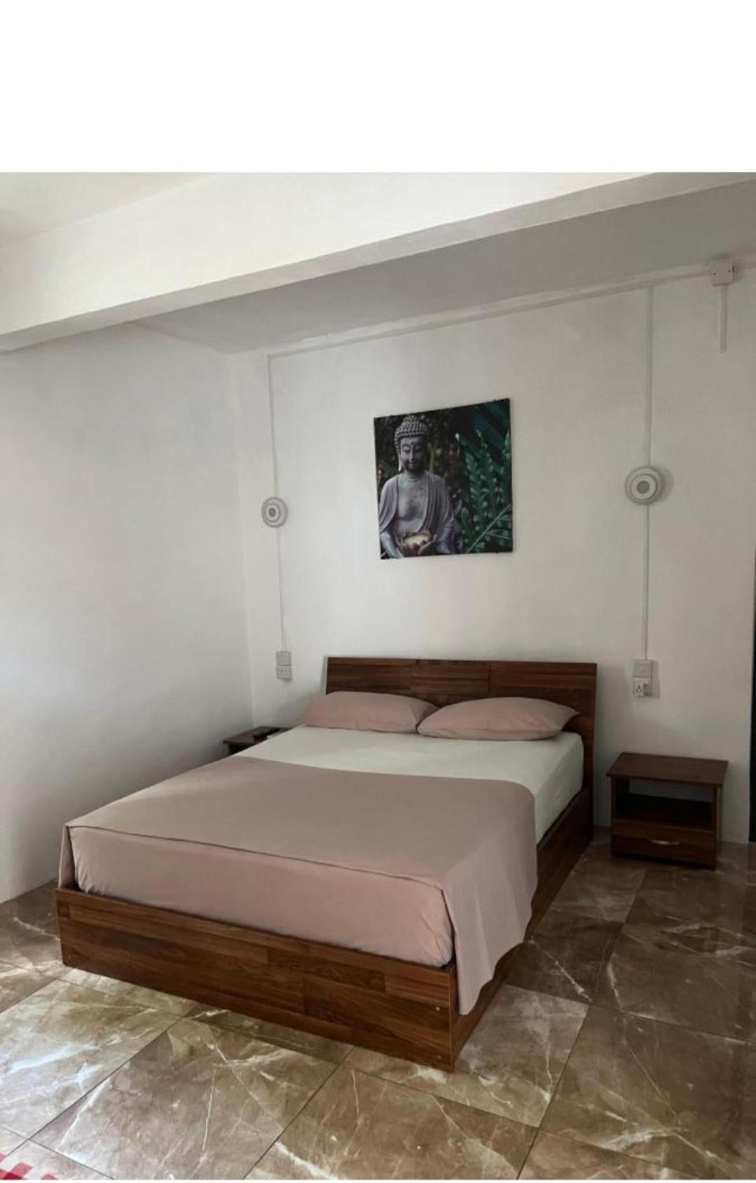 One-Bedroom Apartment - Photo 35