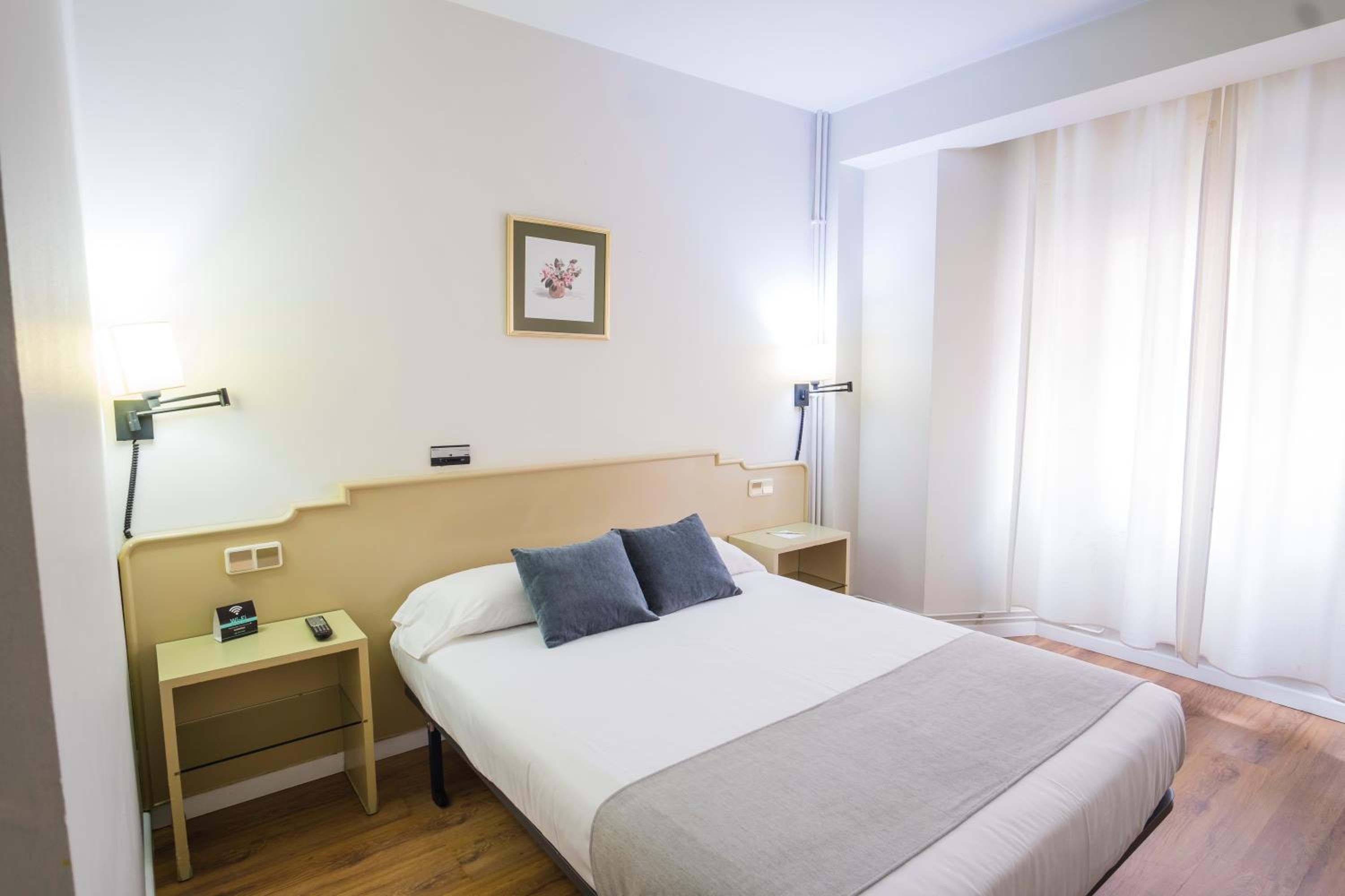 Habitación Doble Estándar o con Dos Camas Individuales.