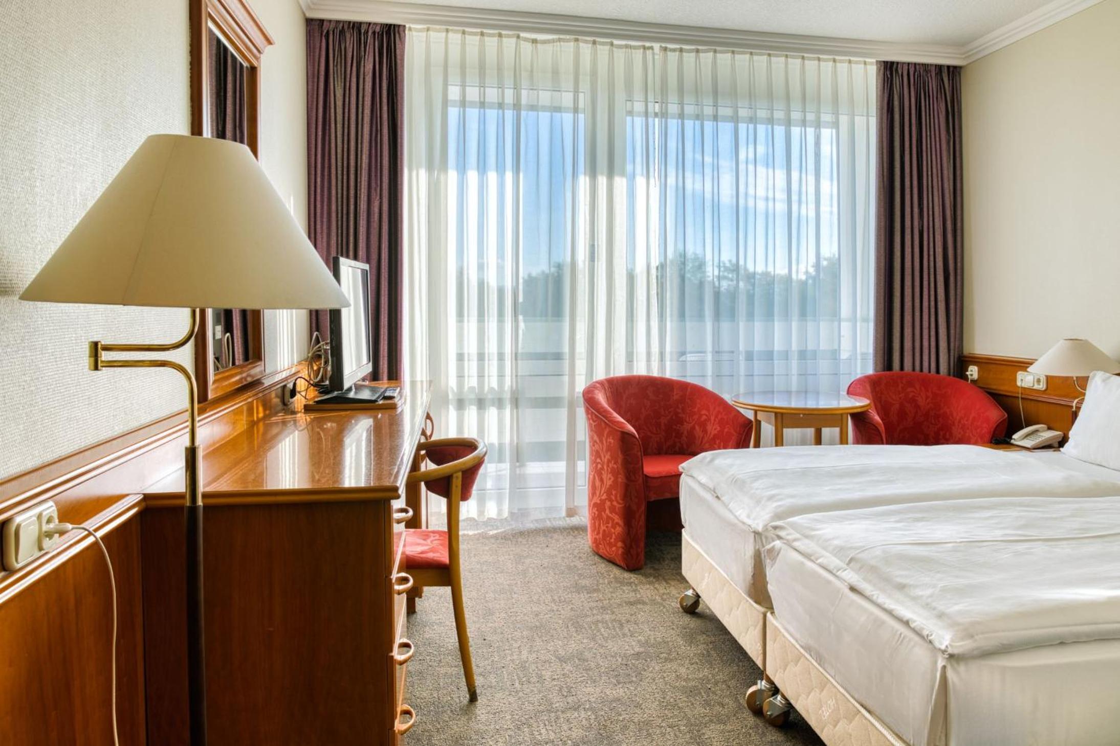 Standard Double Room with Wellness and Fitness Access