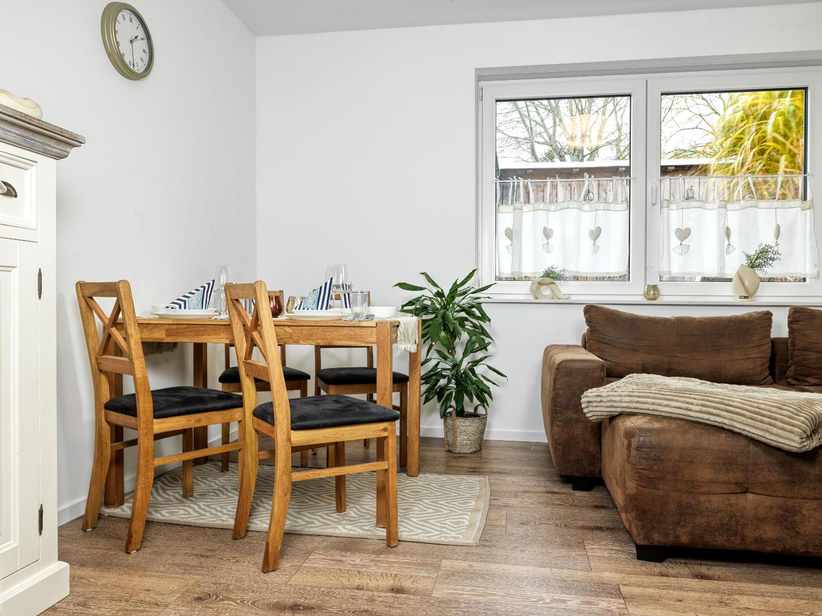 Apartment with Terrace photo 3