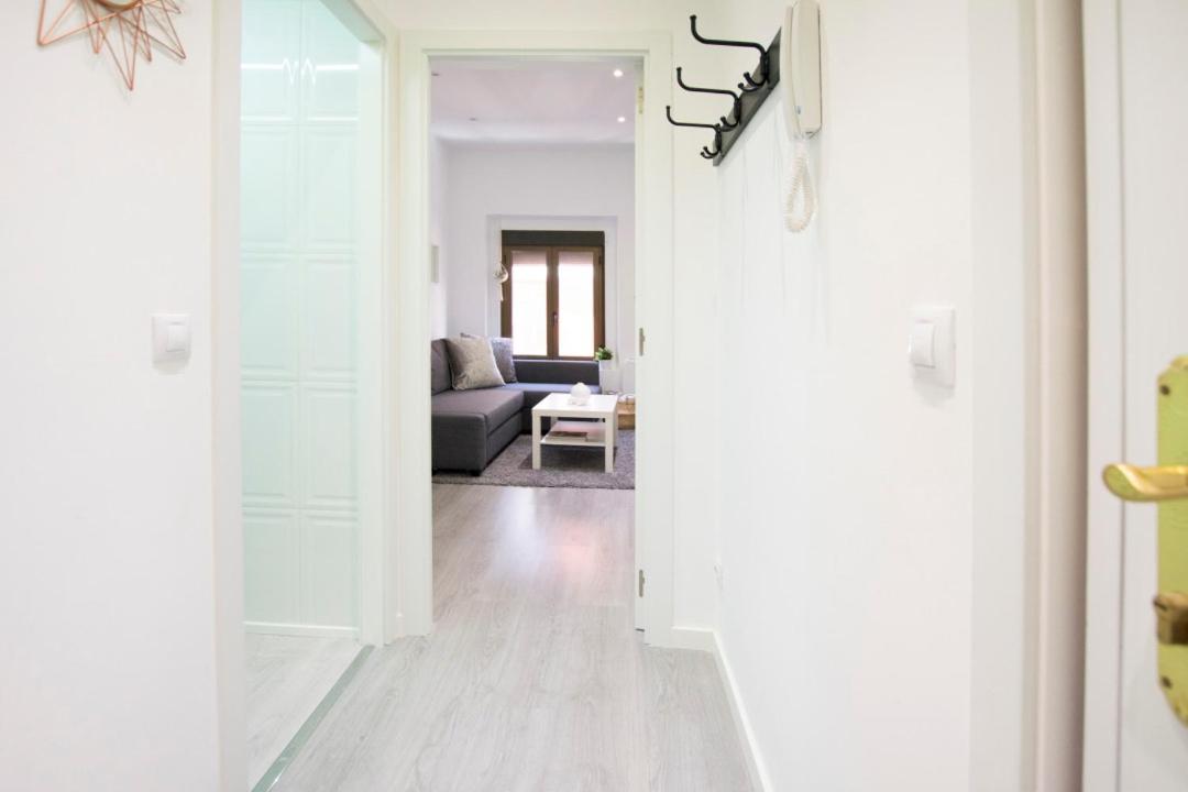 Apartment photo 2