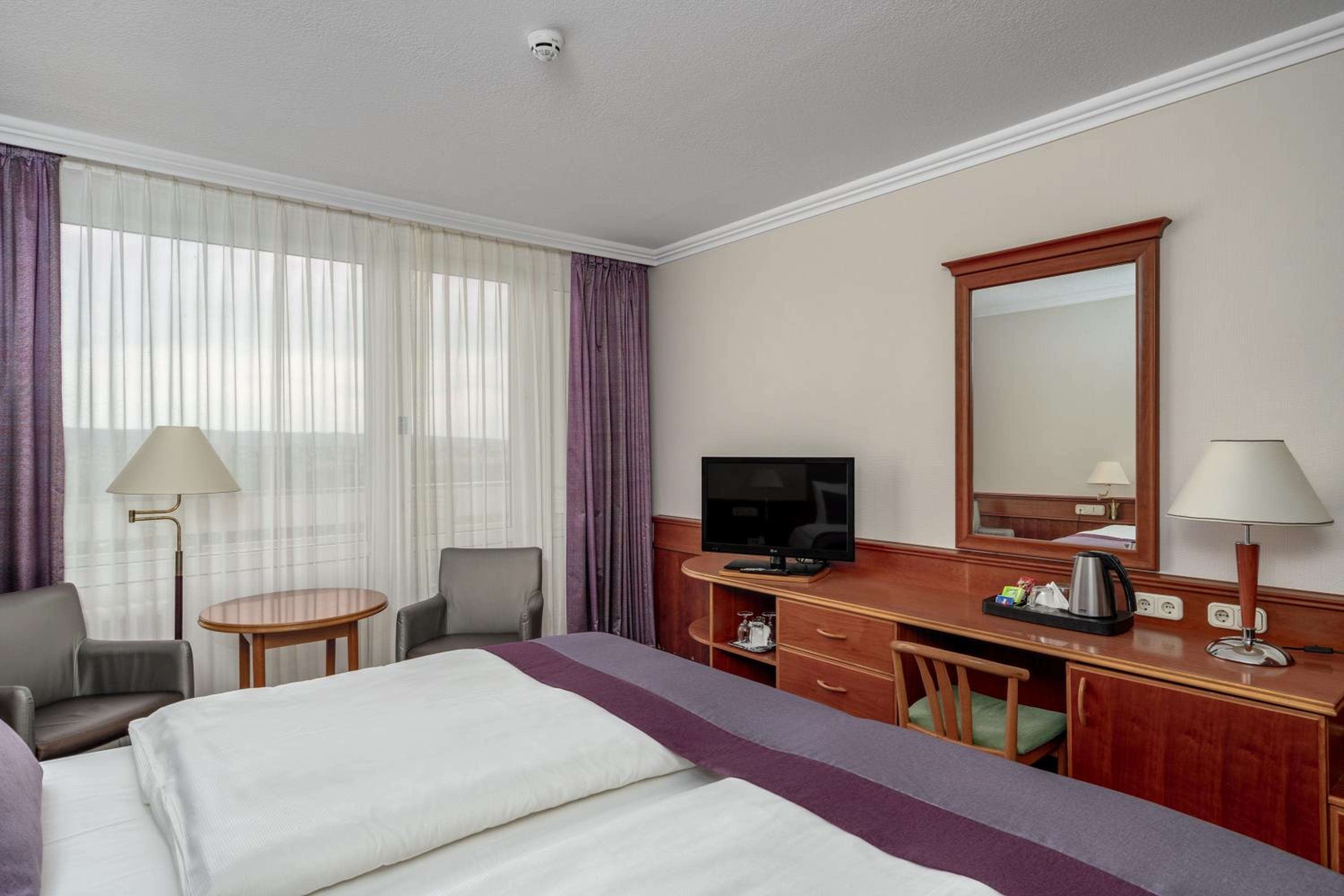 Superior Double Room with Park View and with Wellness and Fitness Access