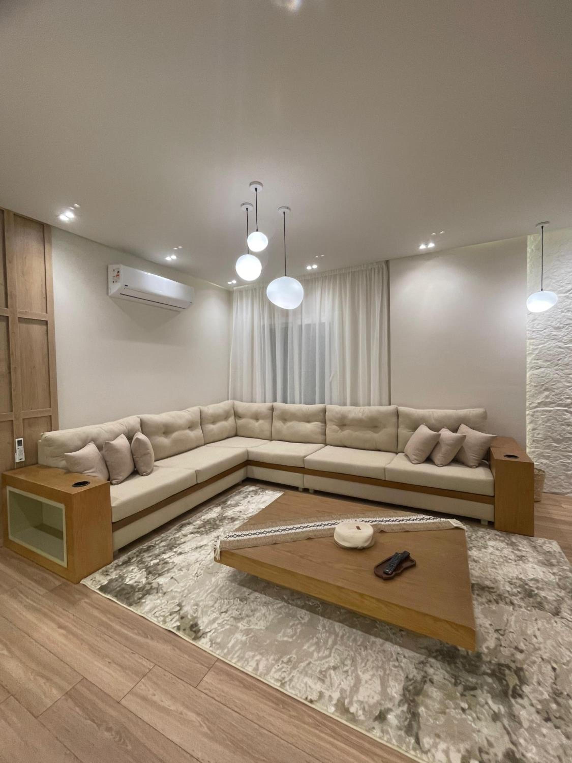 Three-Bedroom Apartment with Balcony photo 1