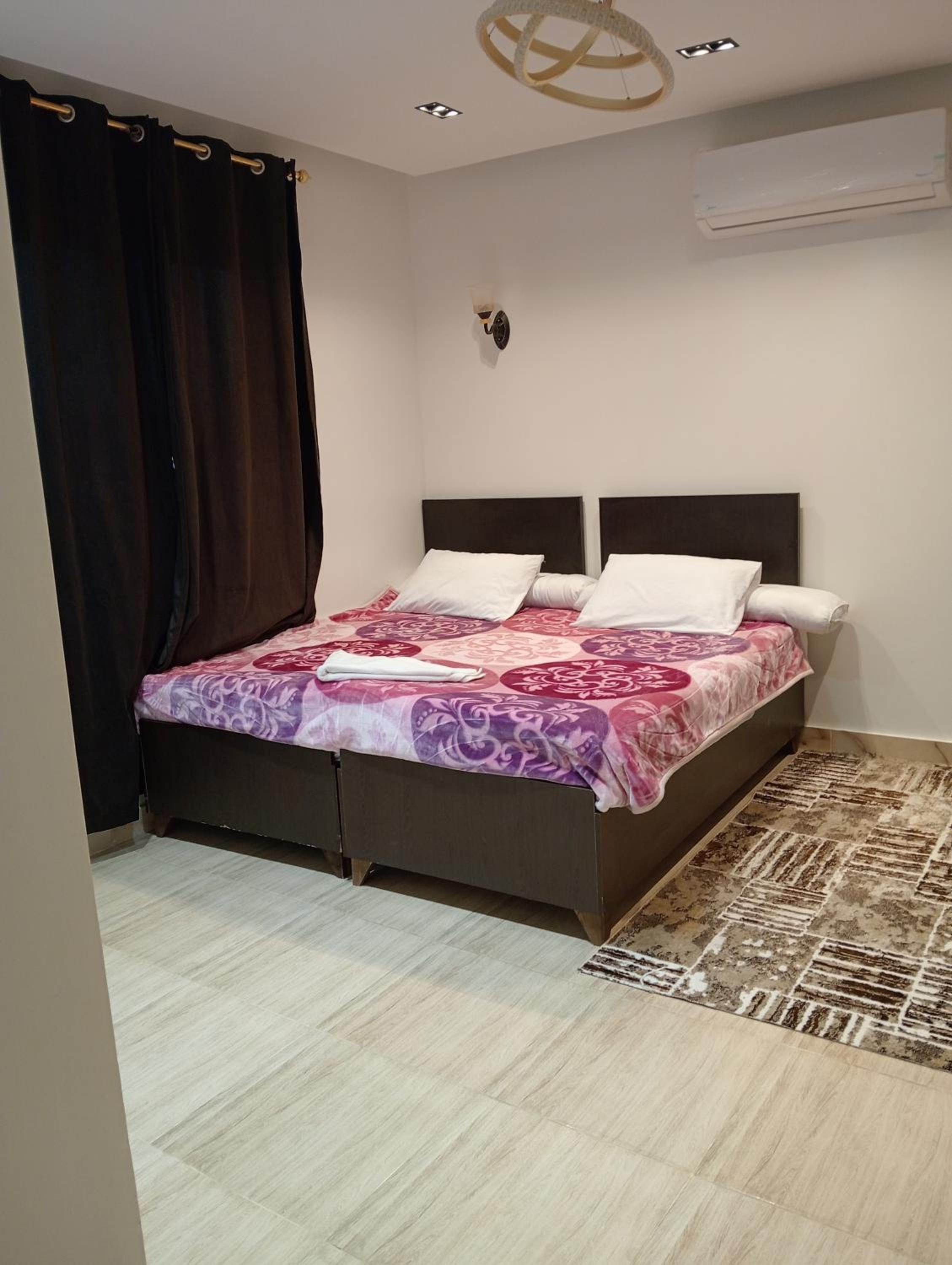 Basic Triple Room photo 1
