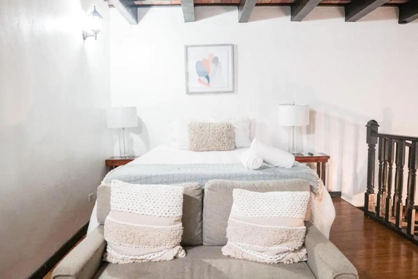 251 Fortaleza Apt 3