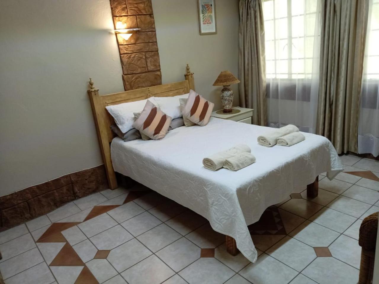 Deluxe Double Room photo 3