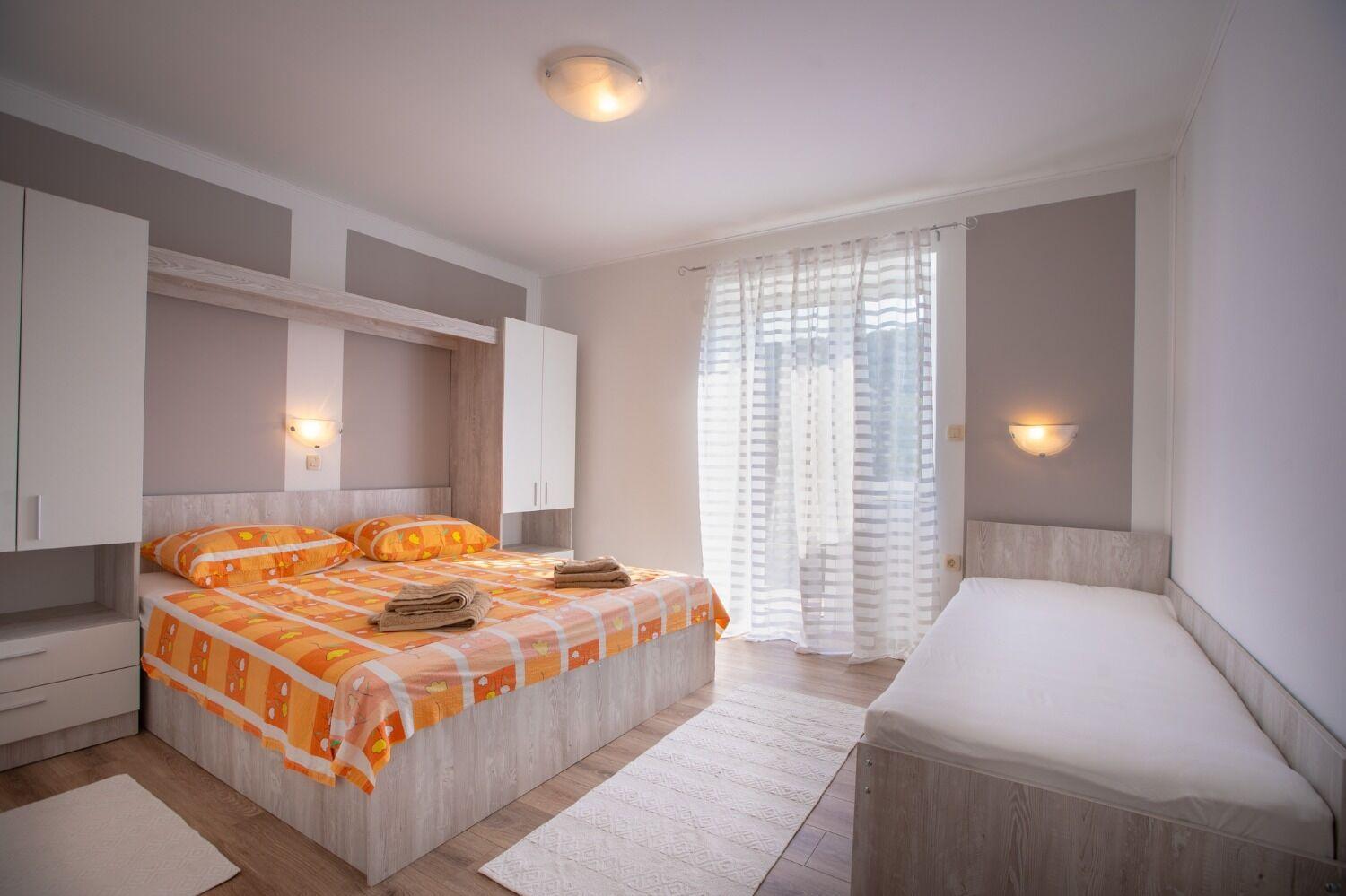 Two-Bedroom Apartment Standard photo 3
