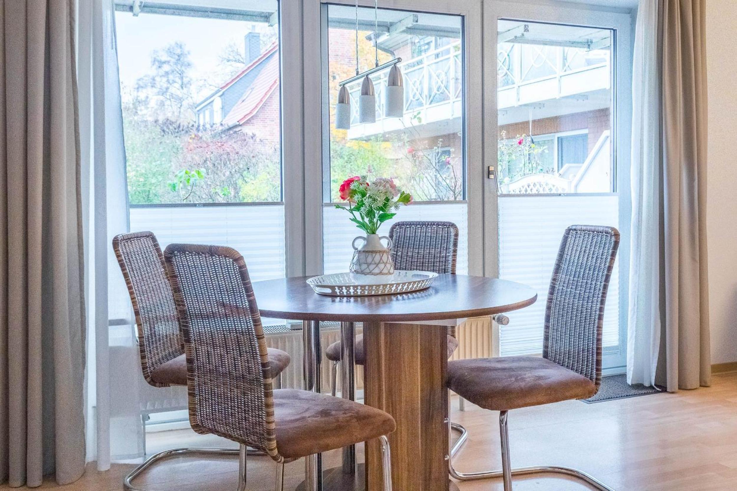 Apartment With Terrace photo 3