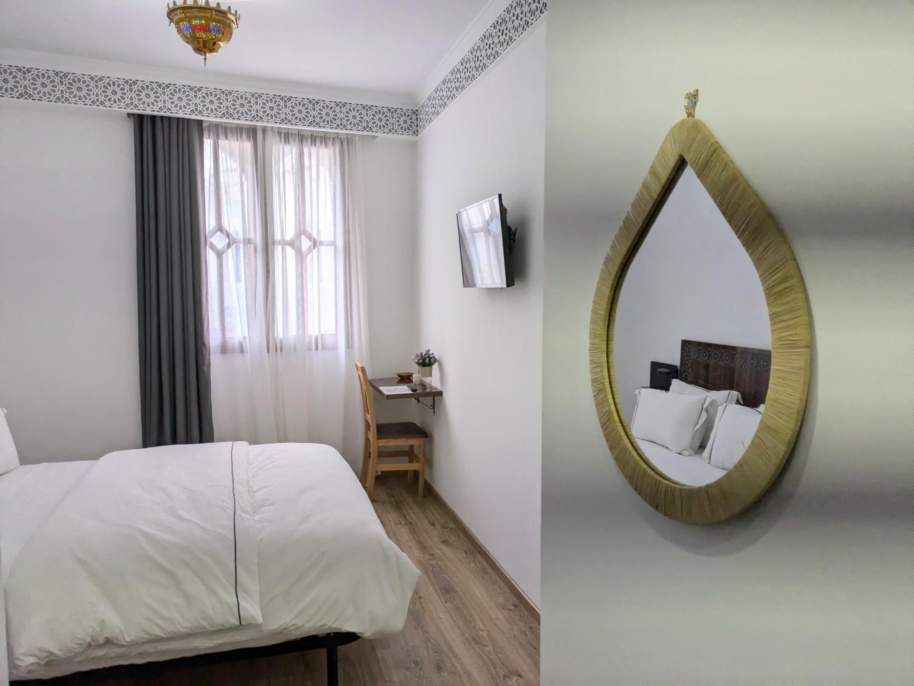Double Room - Disability Access photo 3