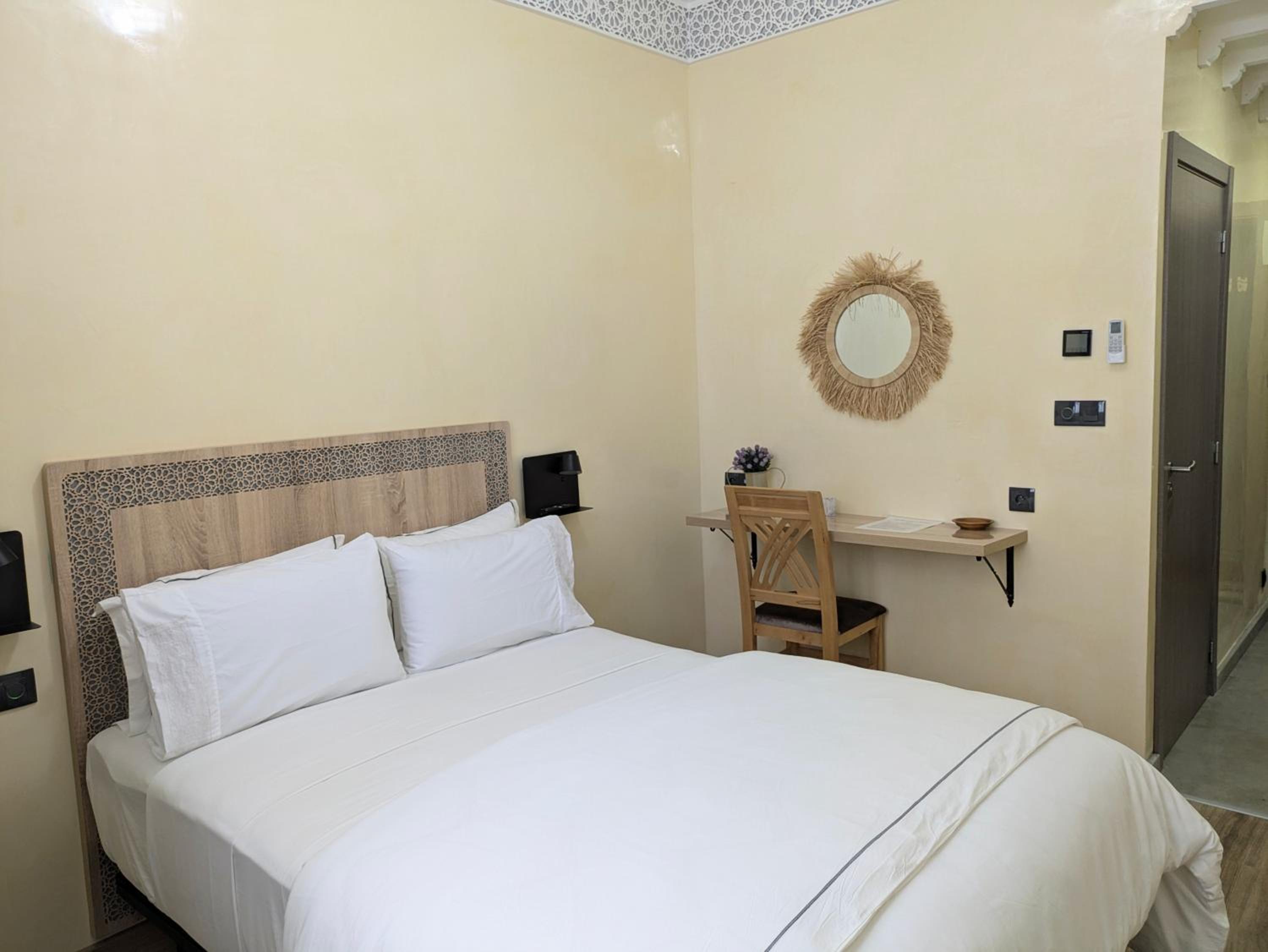 Standard Double Room photo 2