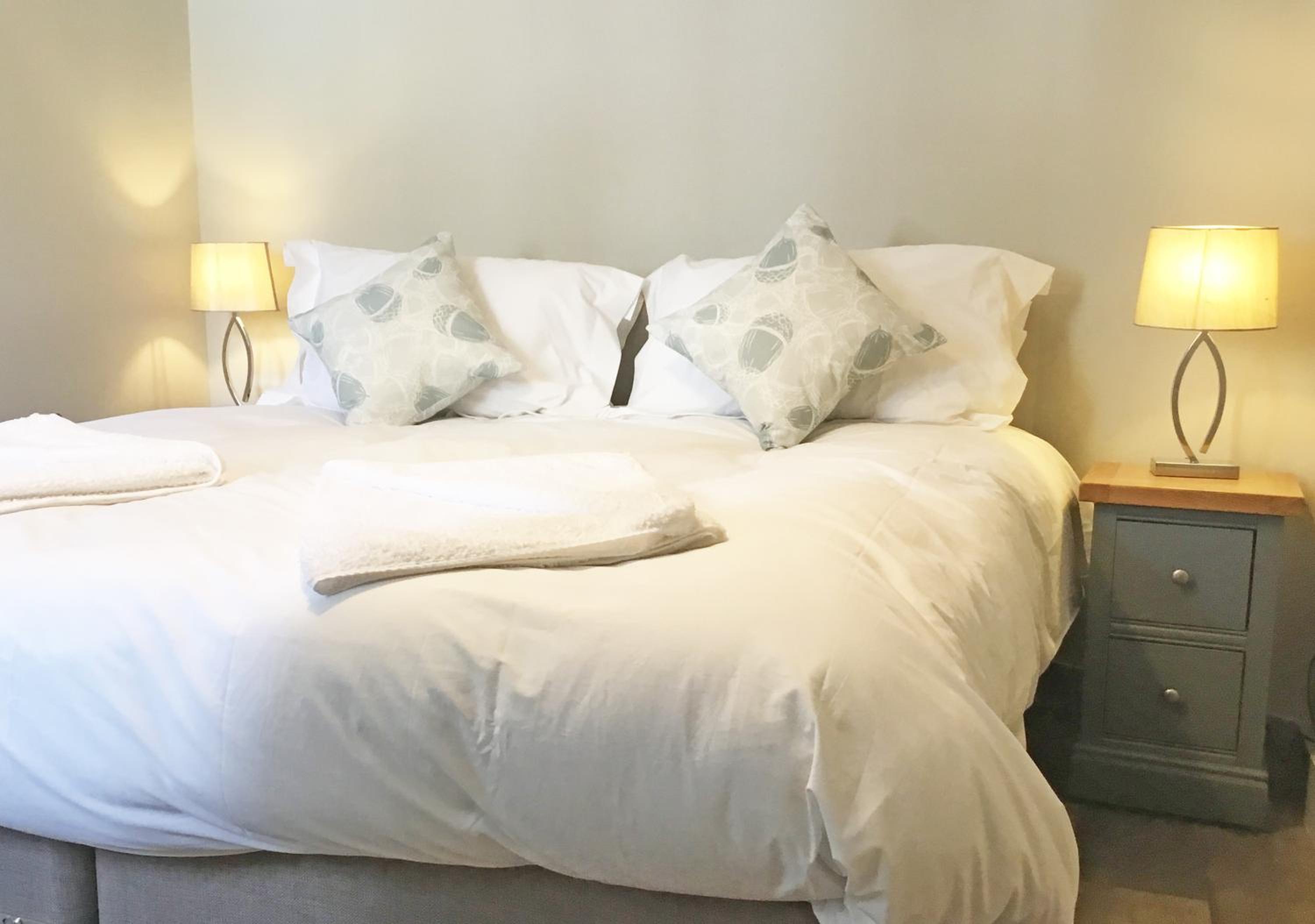Deluxe King Suite