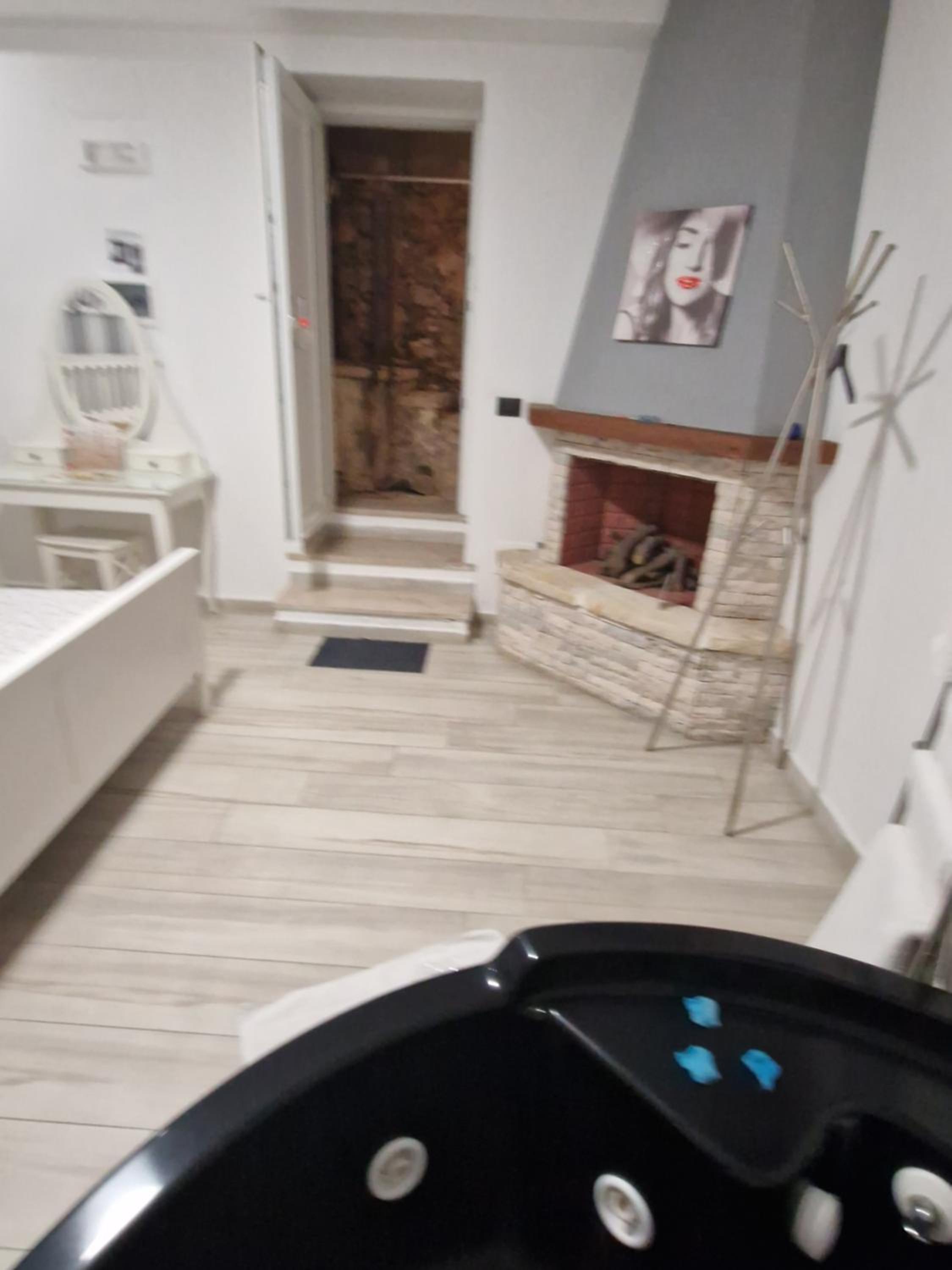 Junior Suite with jacuzzi - Photo 18