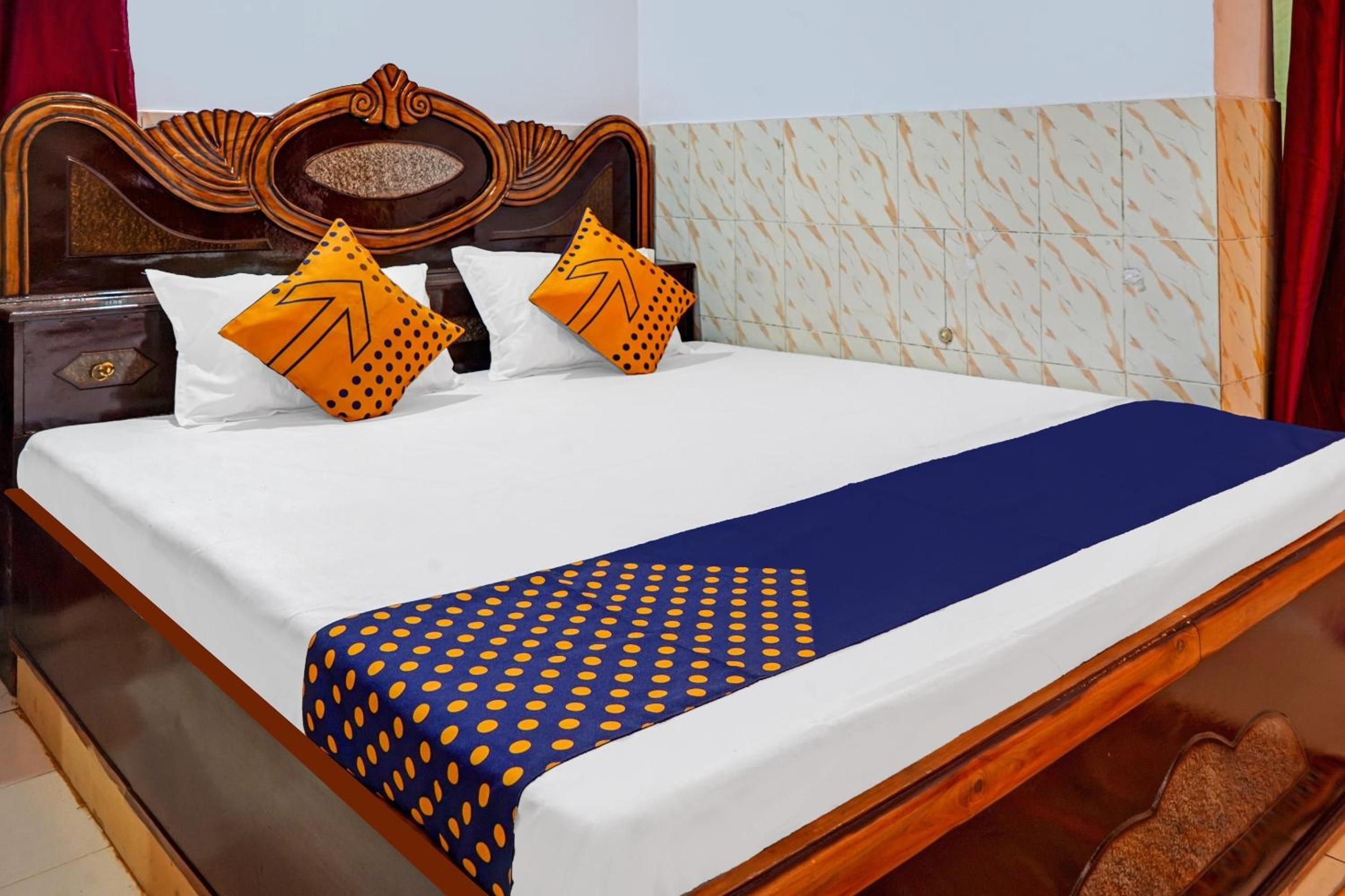 Standard Double Room With Fan