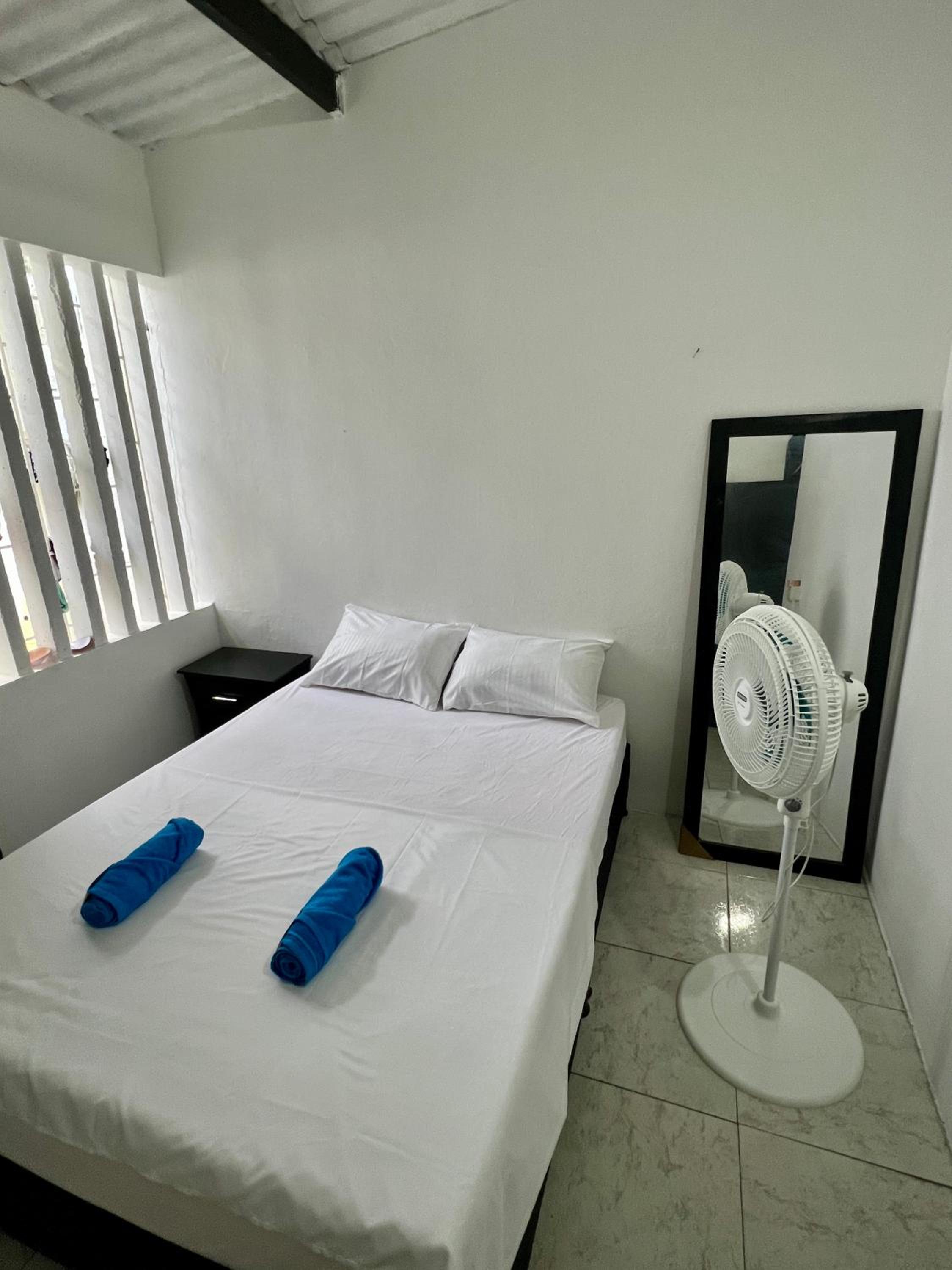 One-Bedroom House photo 2