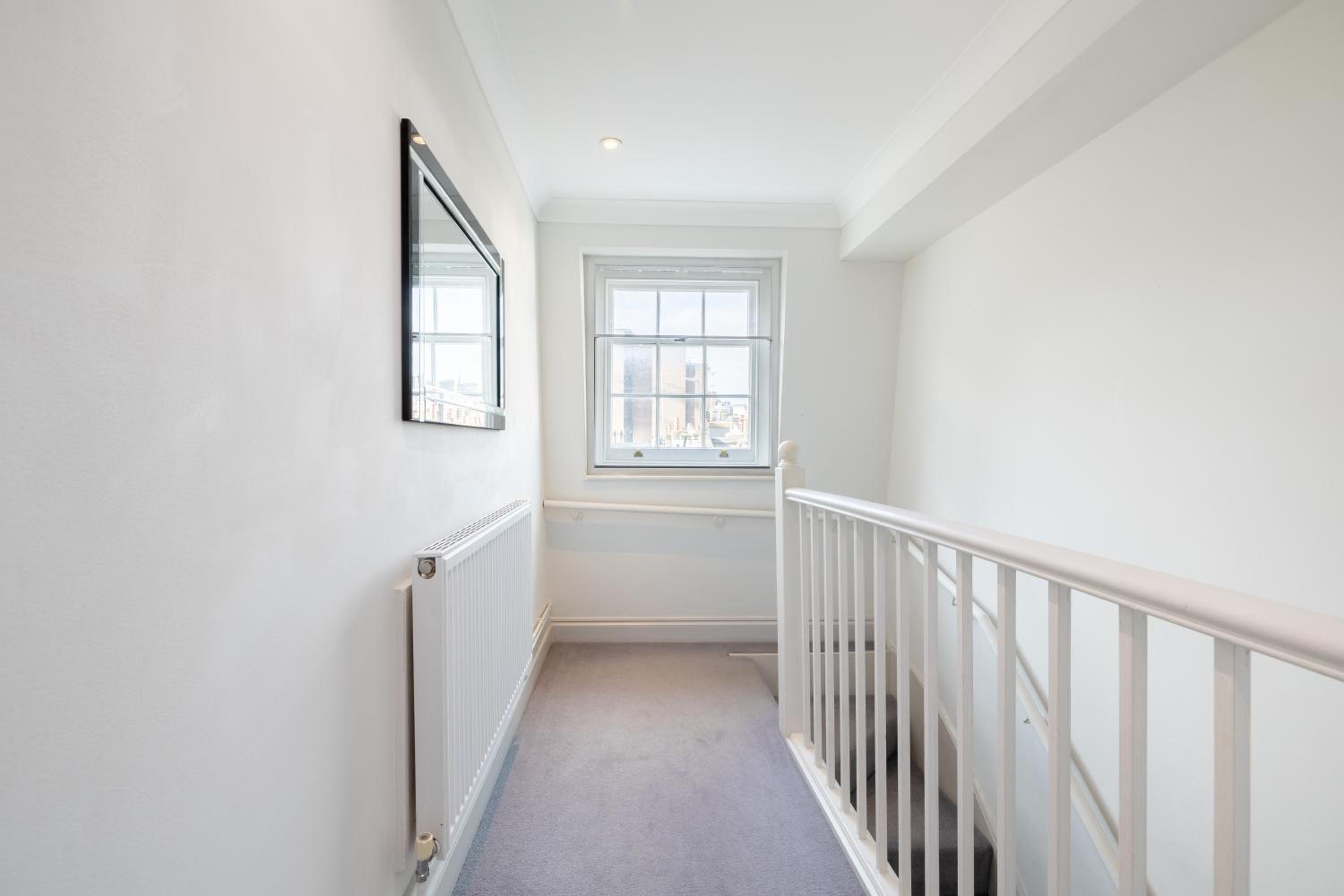 Classic Two-Bedroom Apartment photo 2