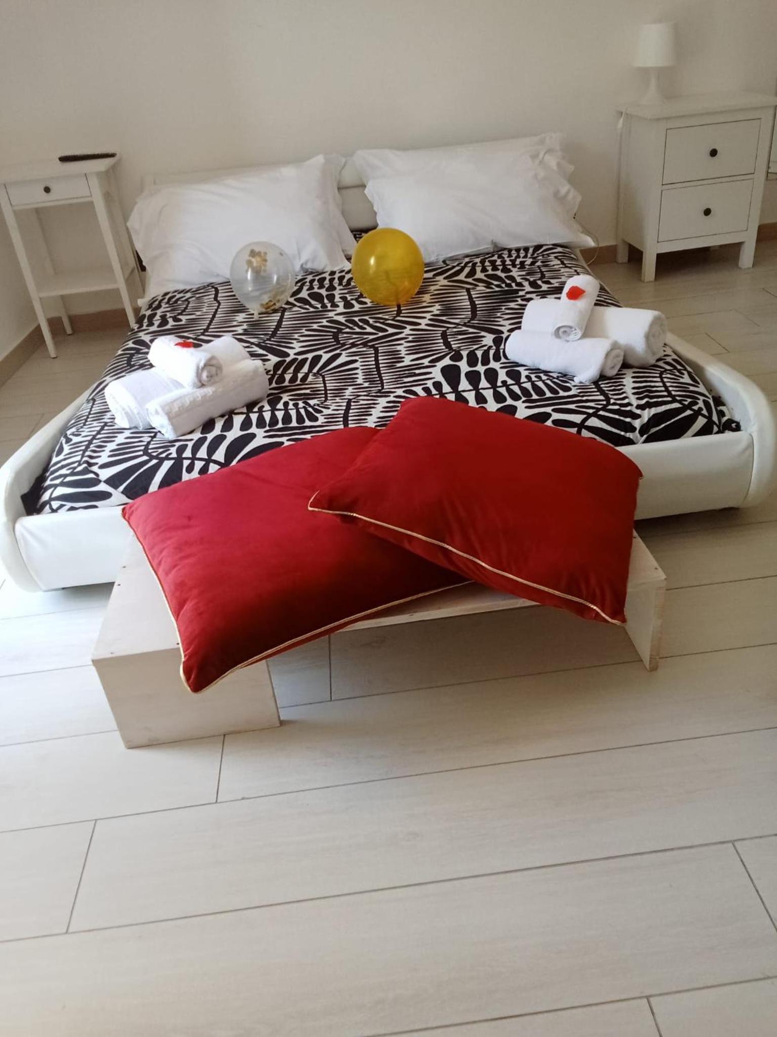 King Room with Spa Bath - Photo 6