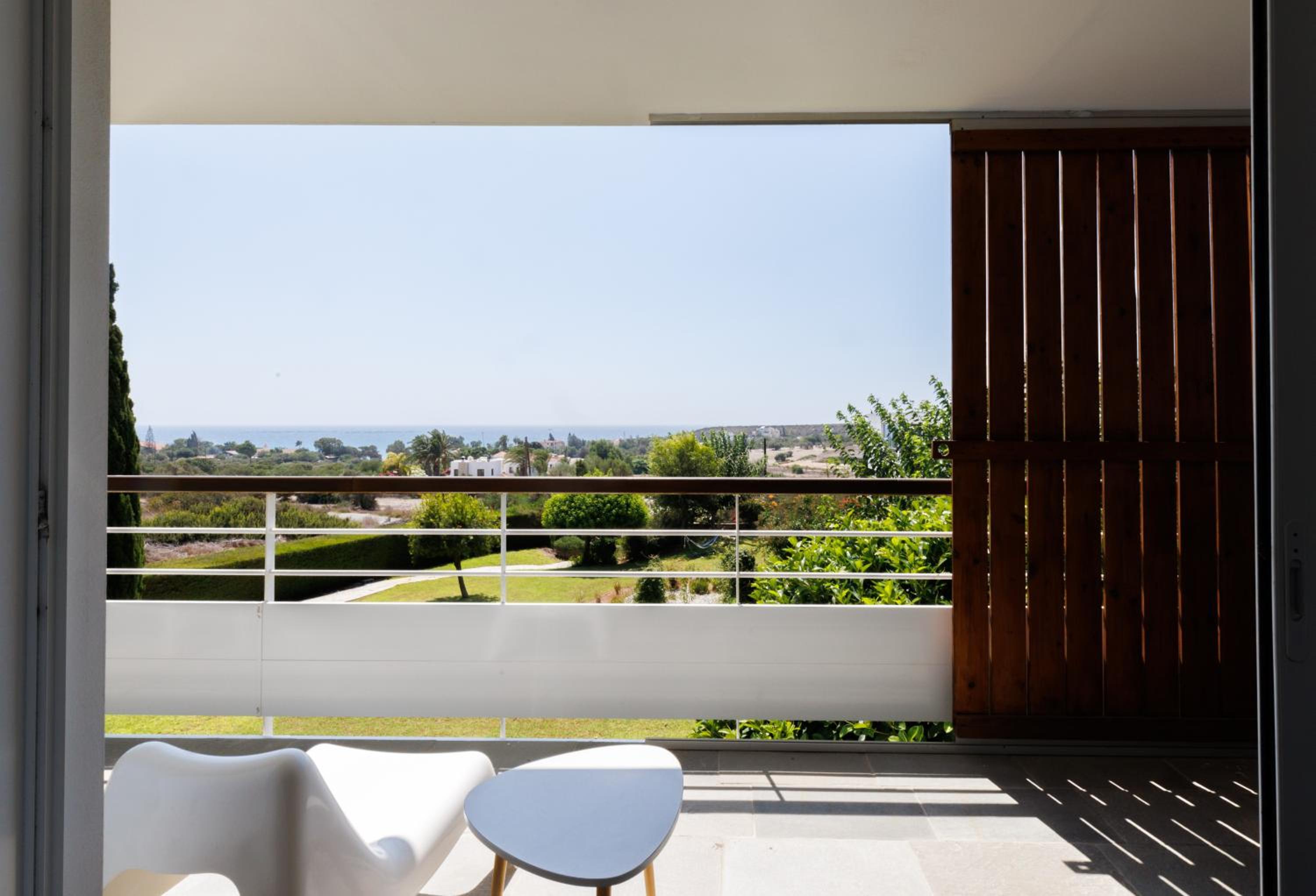 Apartment with Sea View - Photo 12
