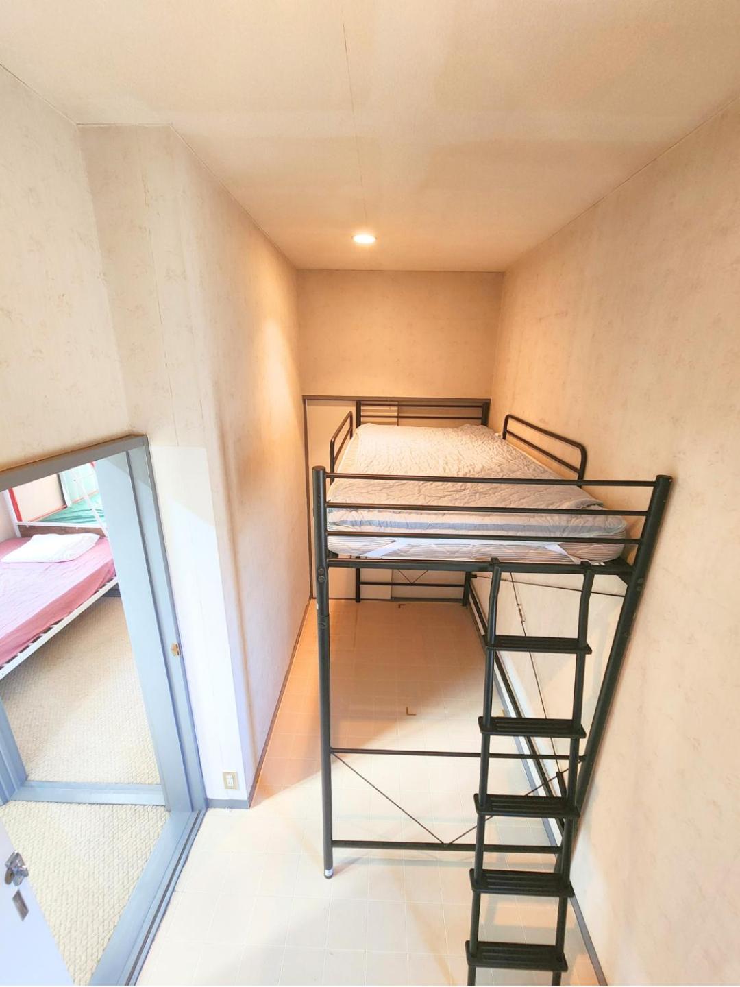 Budget Single Room photo 2