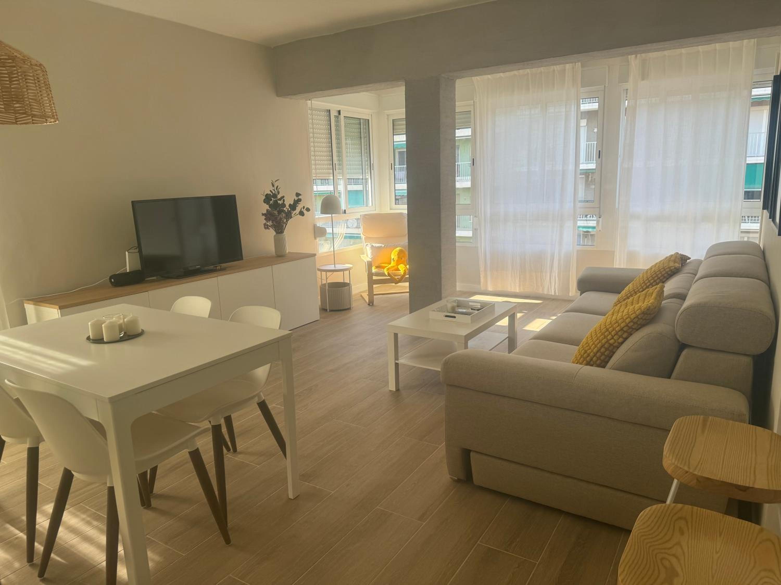 Two-Bedroom Apartment with Sea View photo 2