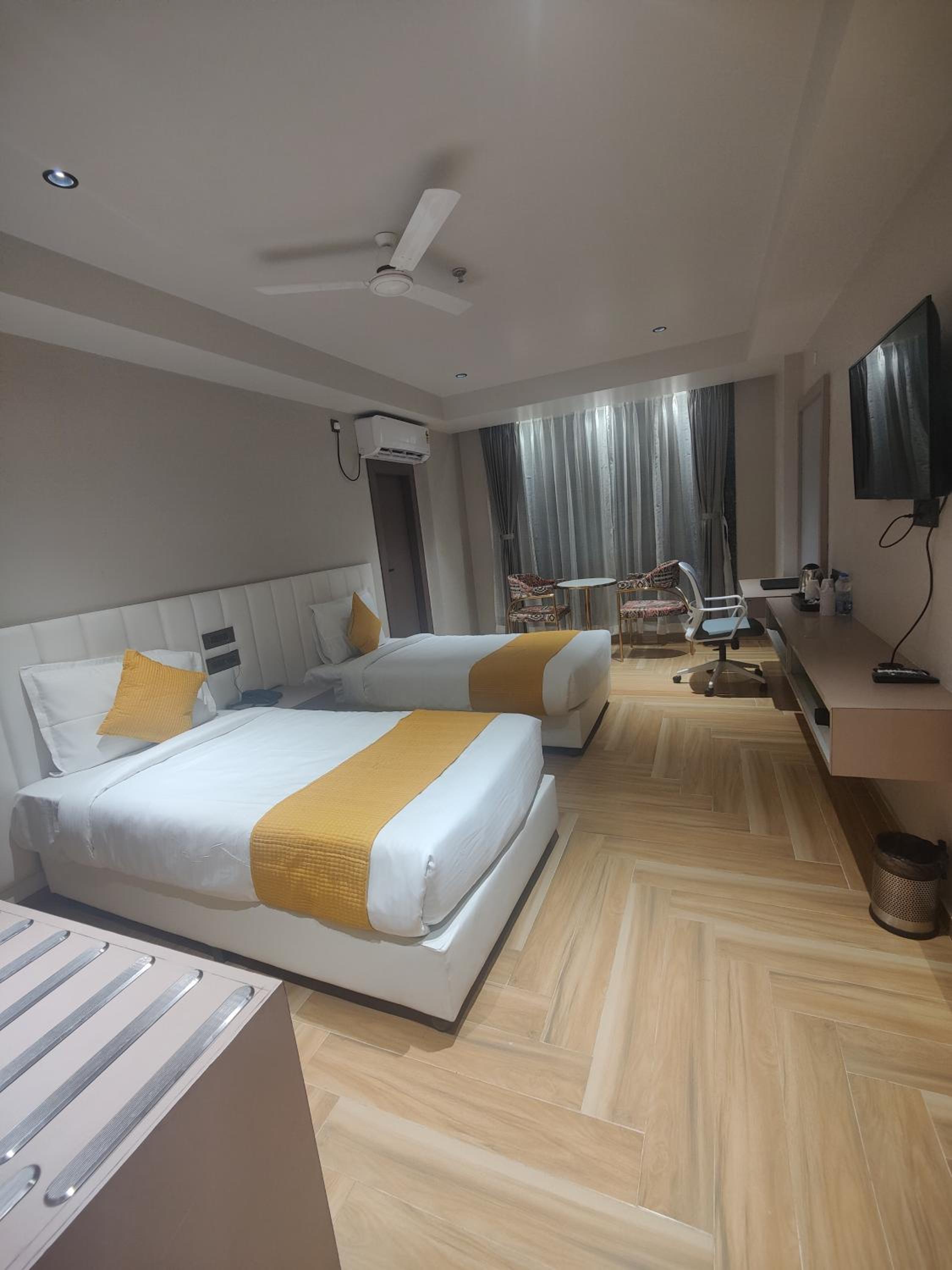 Double Or Twin Room photo 2
