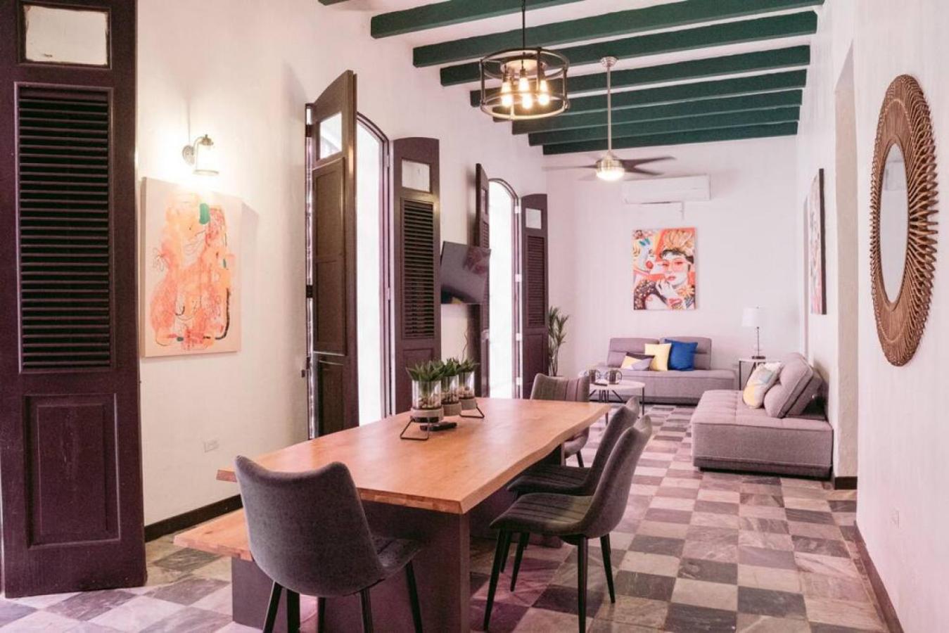 65 Fortaleza Apt 11