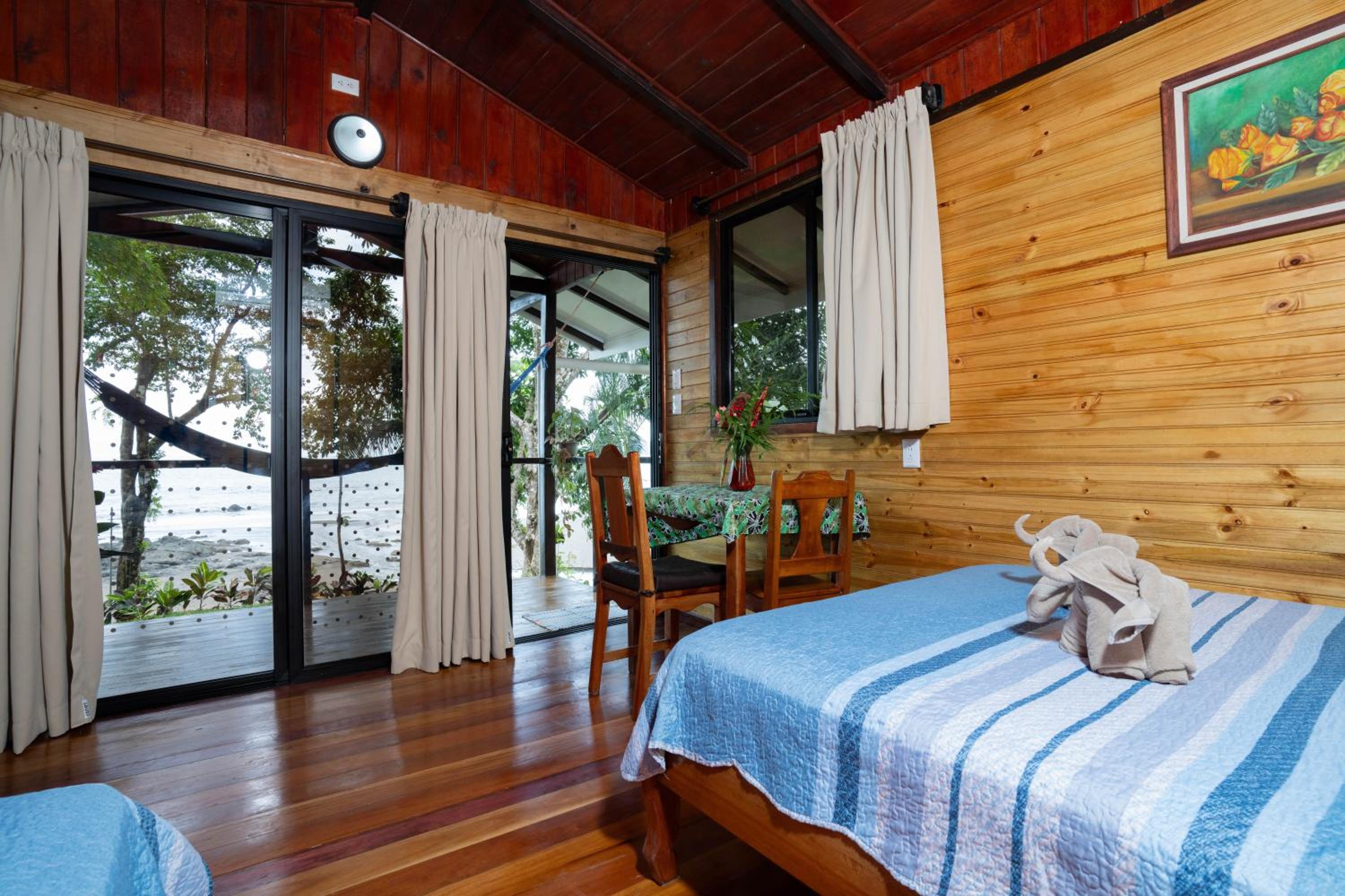 Bungalow photo 3