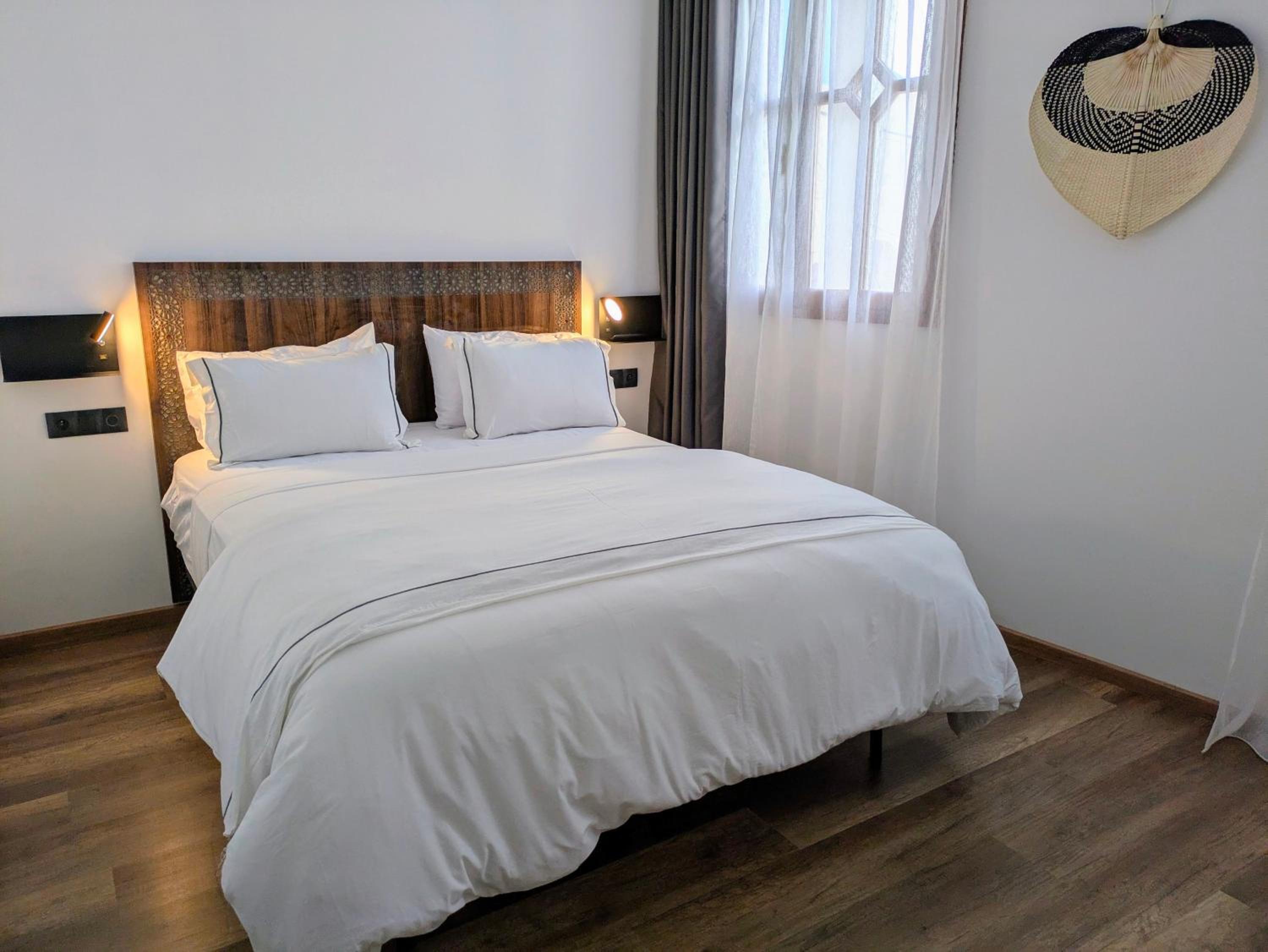 Standard King Room photo 1