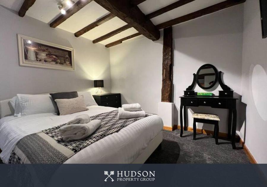 Two-Bedroom House photo 1
