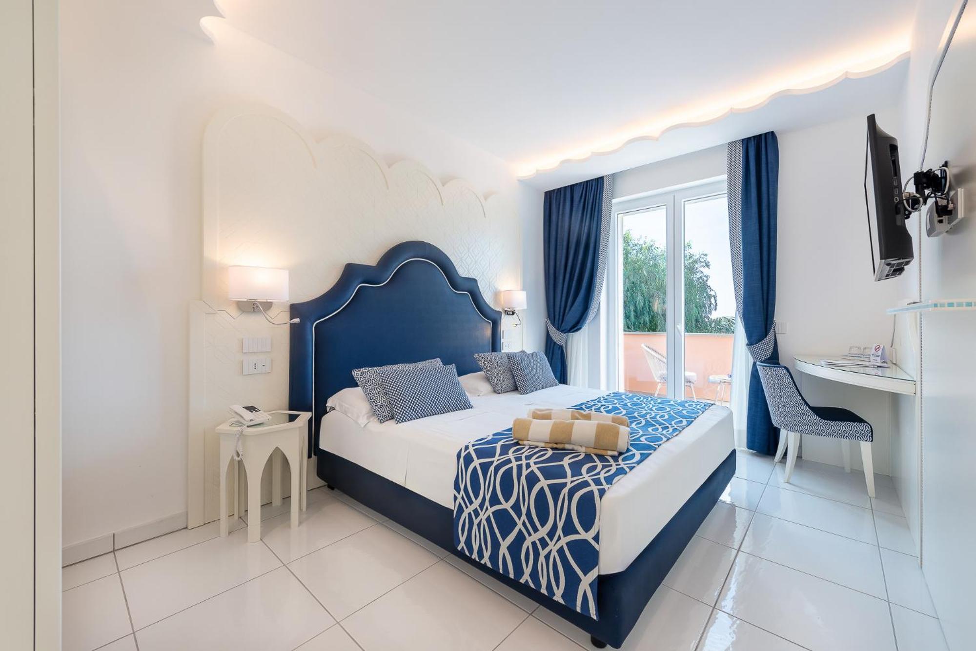 Superior Double Room - Photo 20