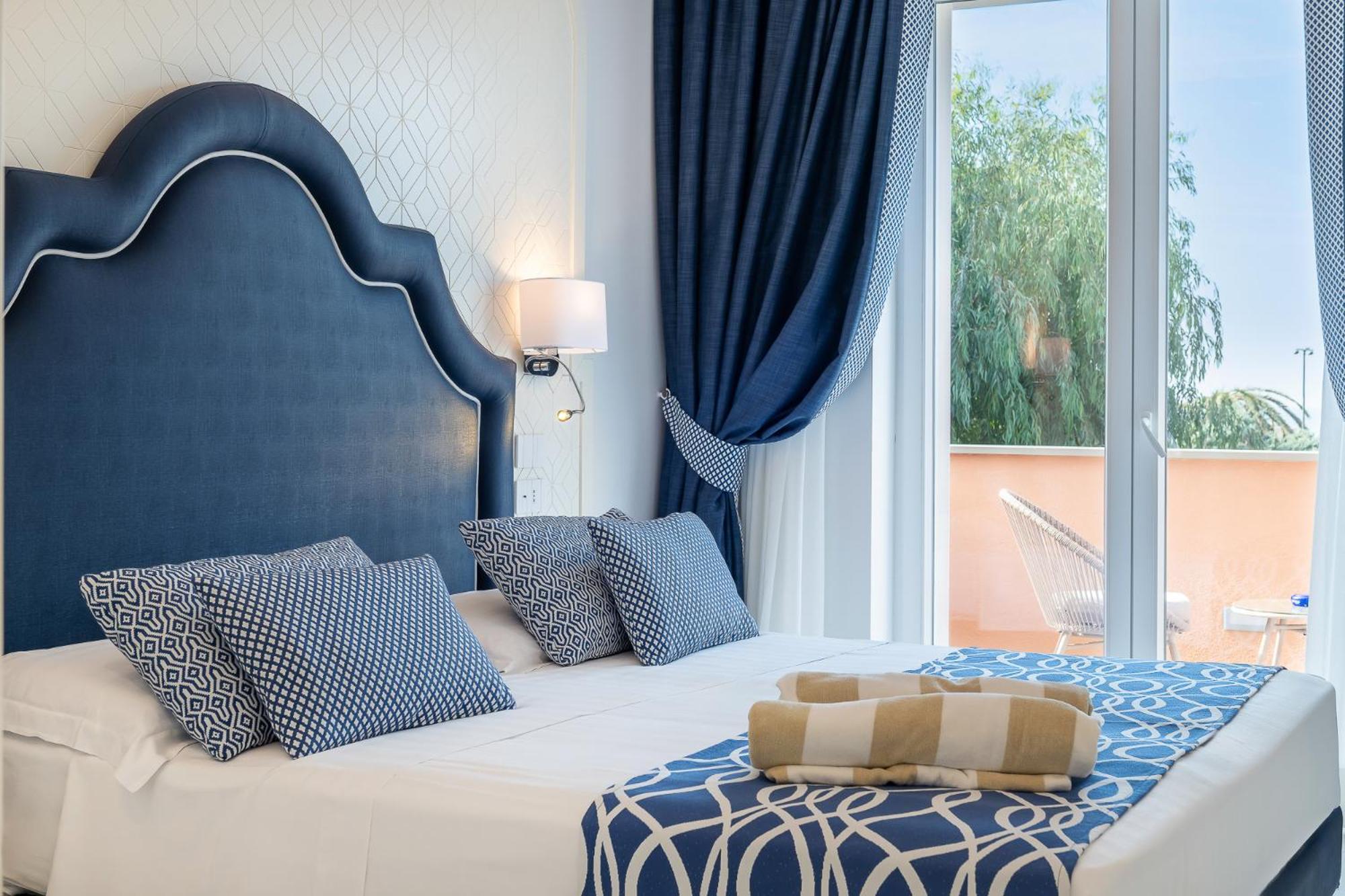 Superior Double Room - Photo 14