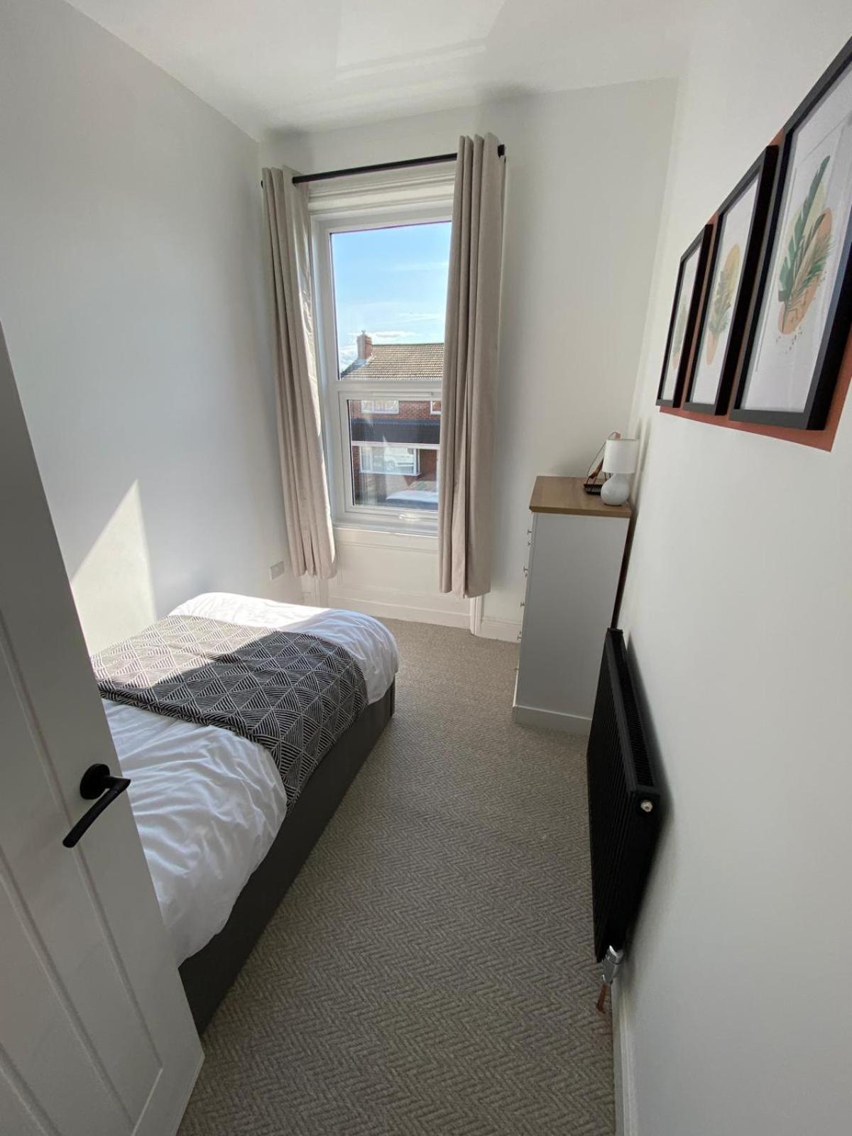 Apartment photo 3