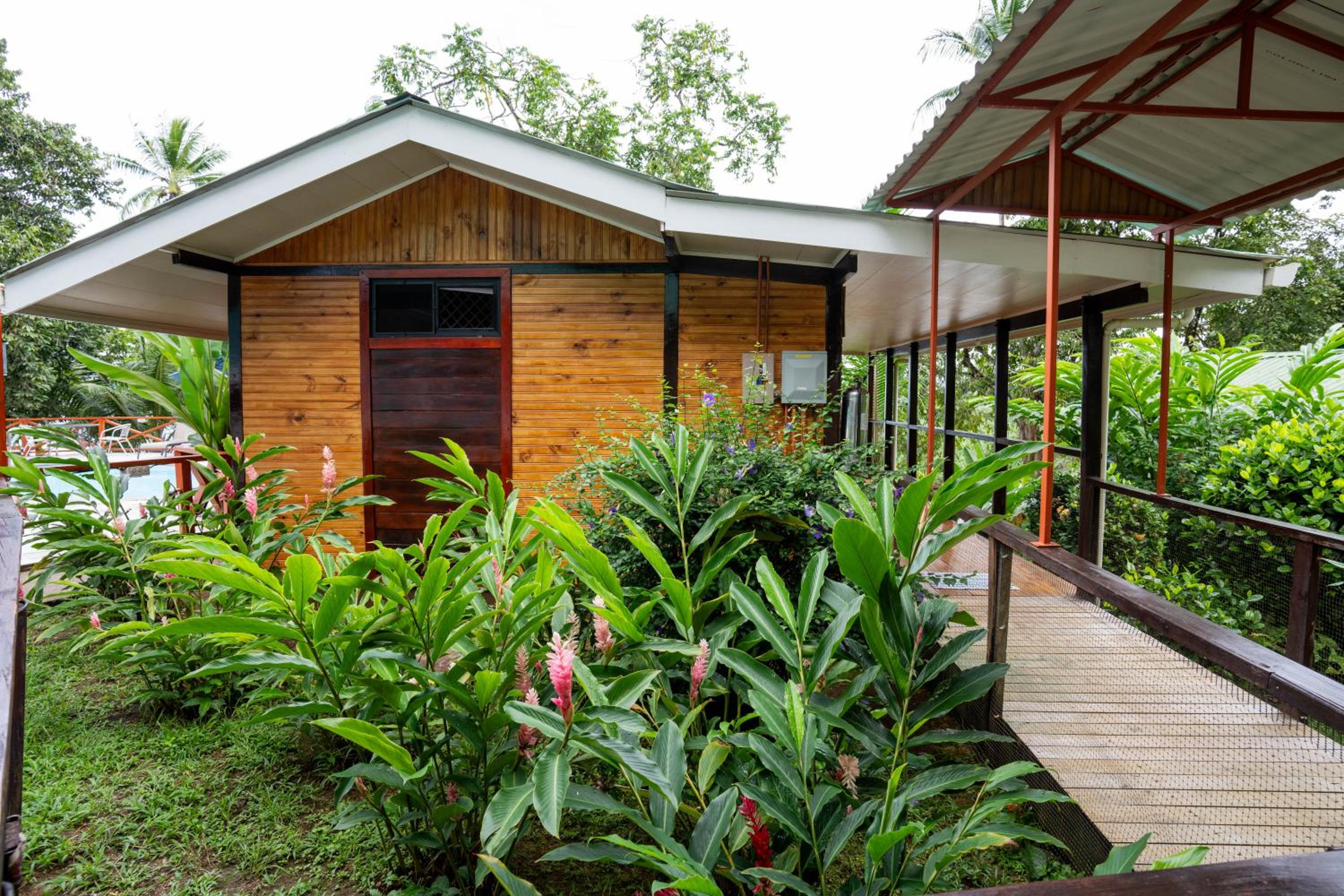 Family Bungalow photo 2