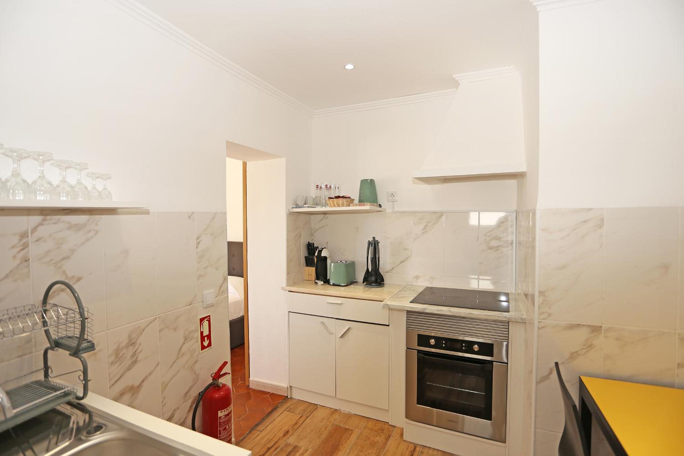 One-Bedroom Apartment photo 2