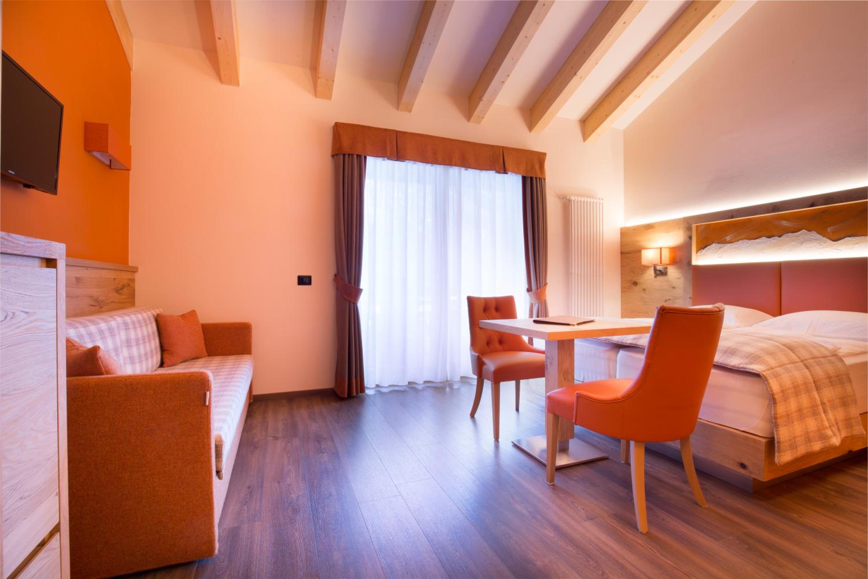 Superior Triple Room photo 3