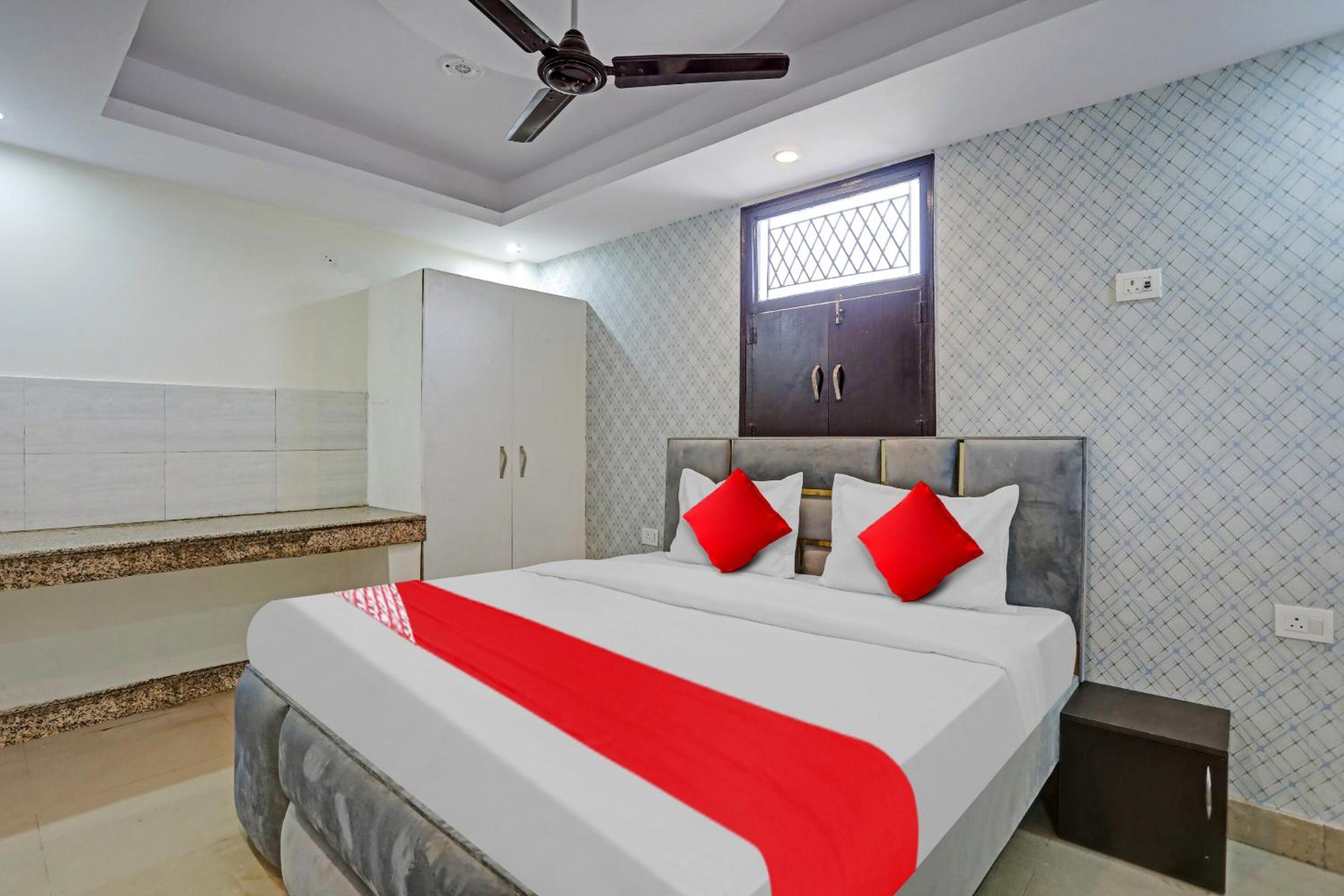 Classic Triple Room
