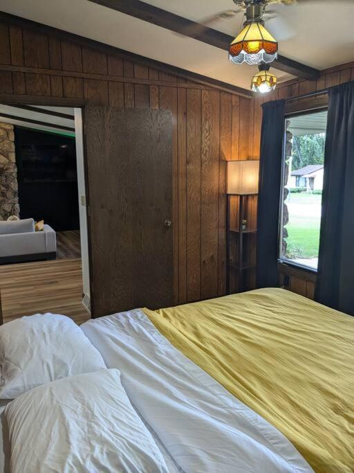 Four-Bedroom House photo 3