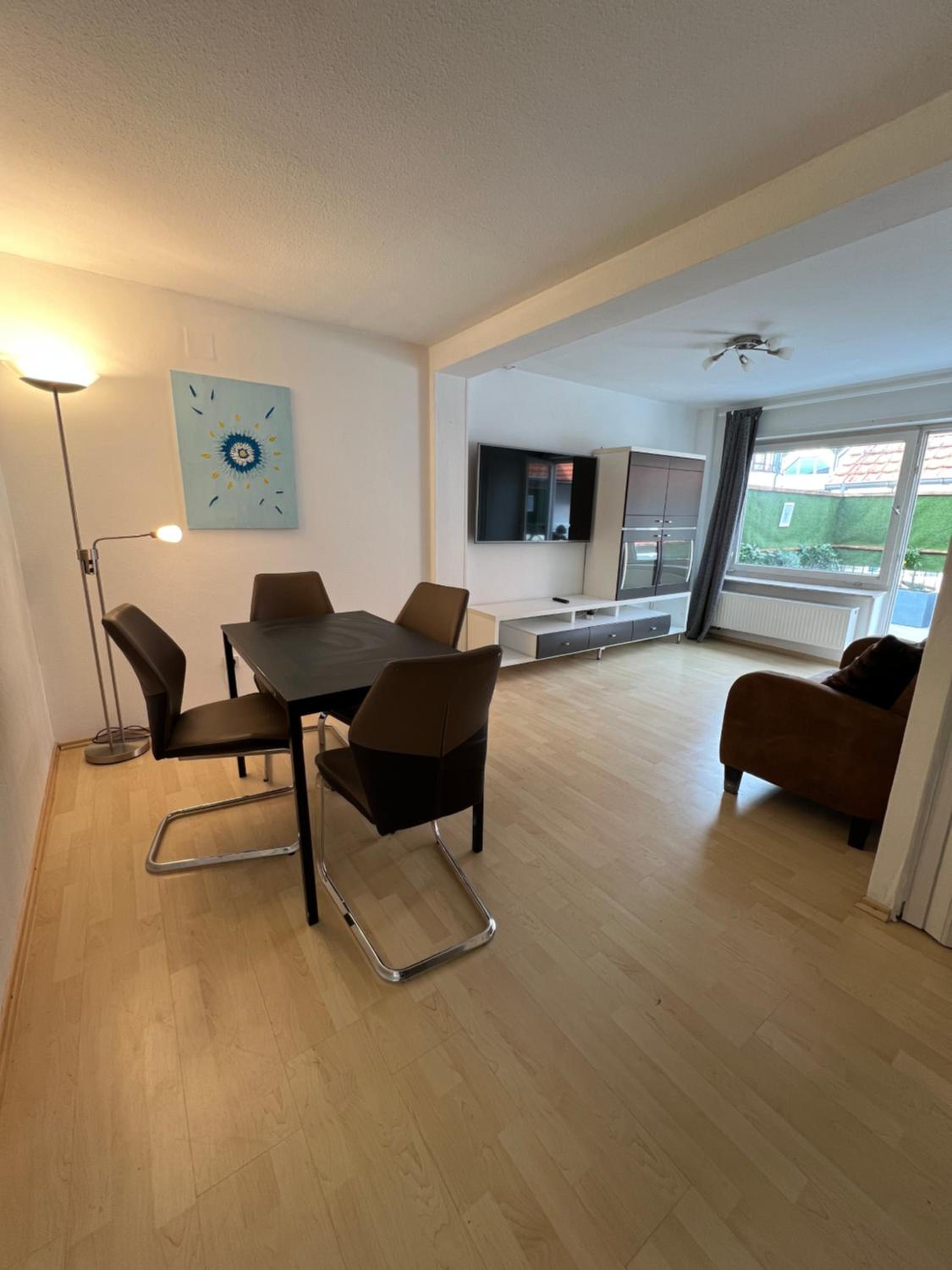 One-Bedroom Apartment photo 2