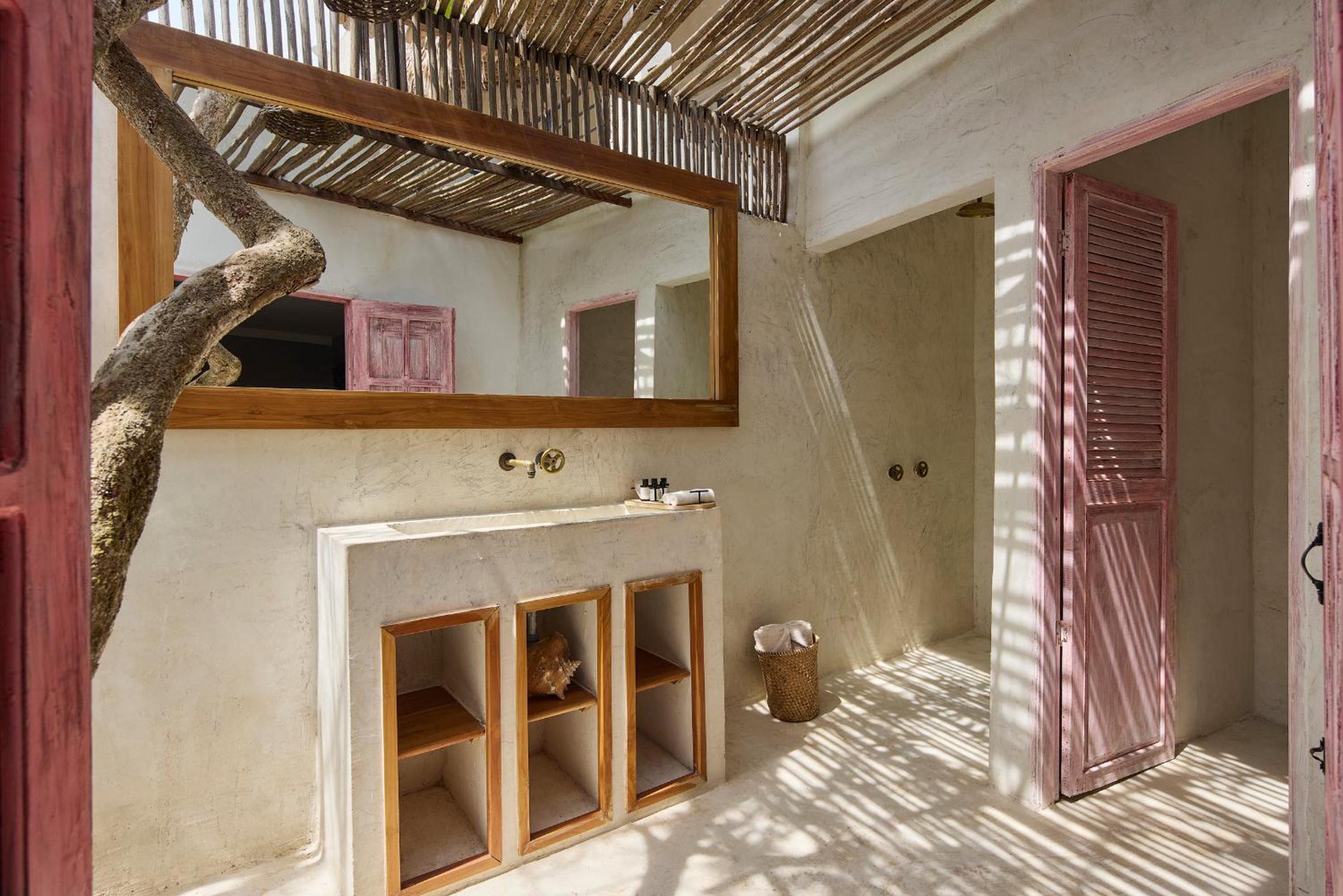 Four-Bedroom Vacation Home photo 3
