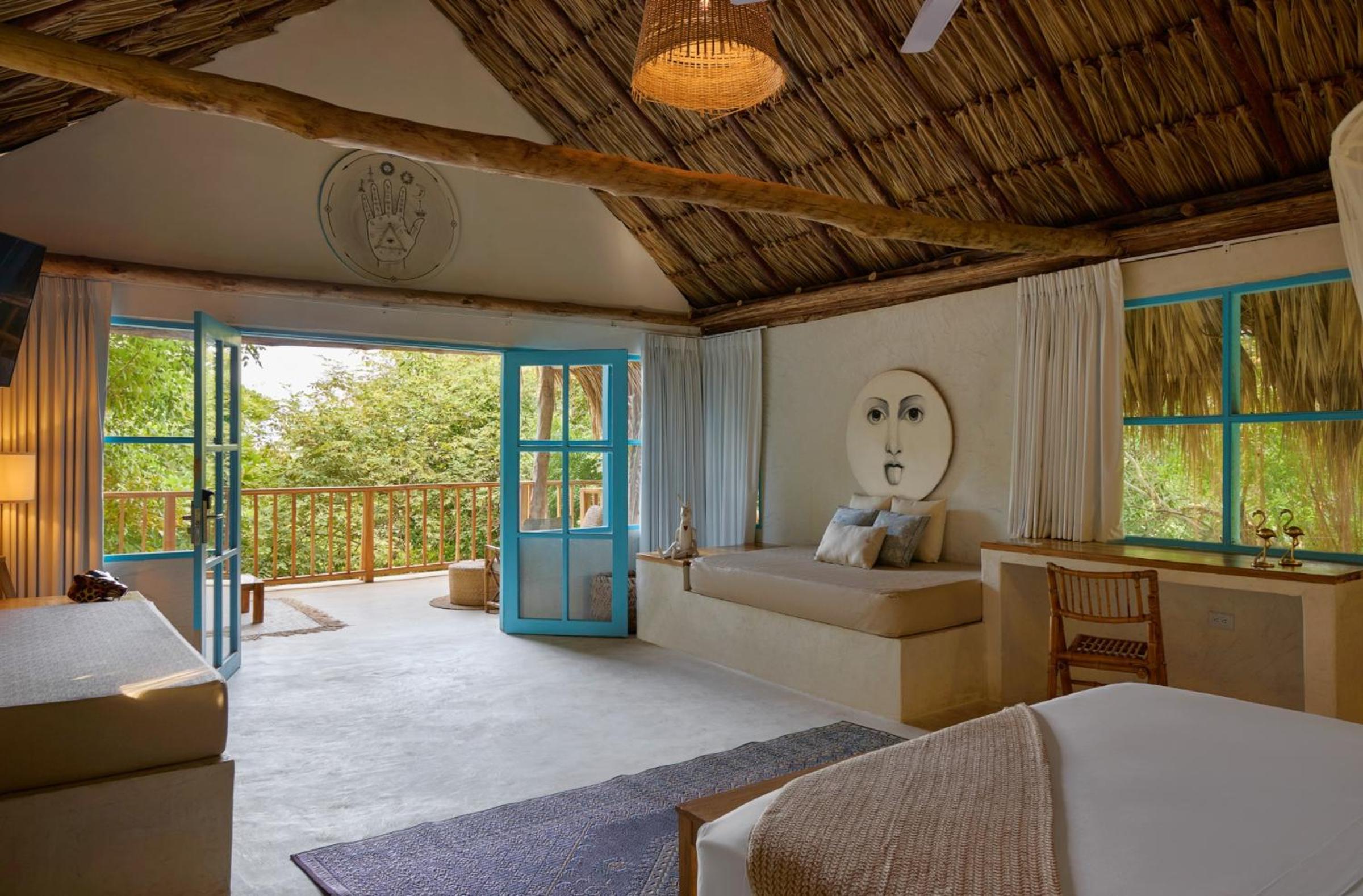 Deluxe Bungalow photo 2