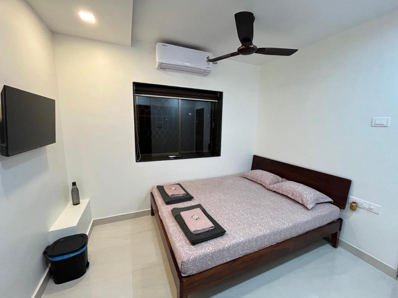 Standard Double Room photo 1