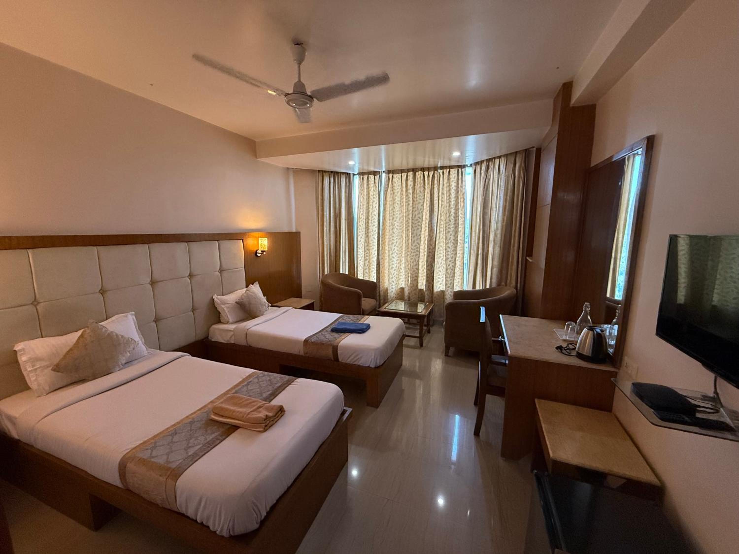 Deluxe Twin Room - Photo 1