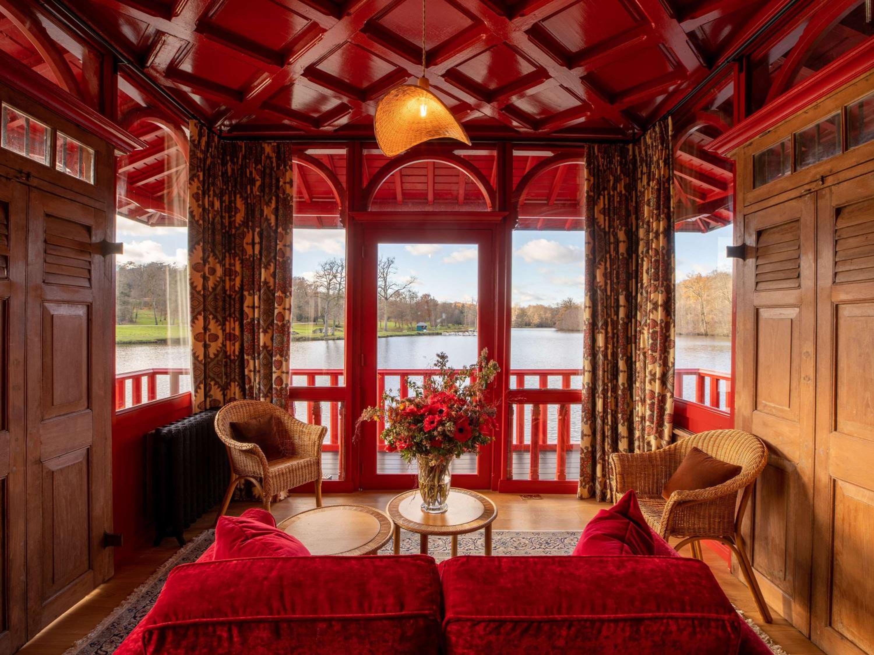 La Pagode Room - Photo 2